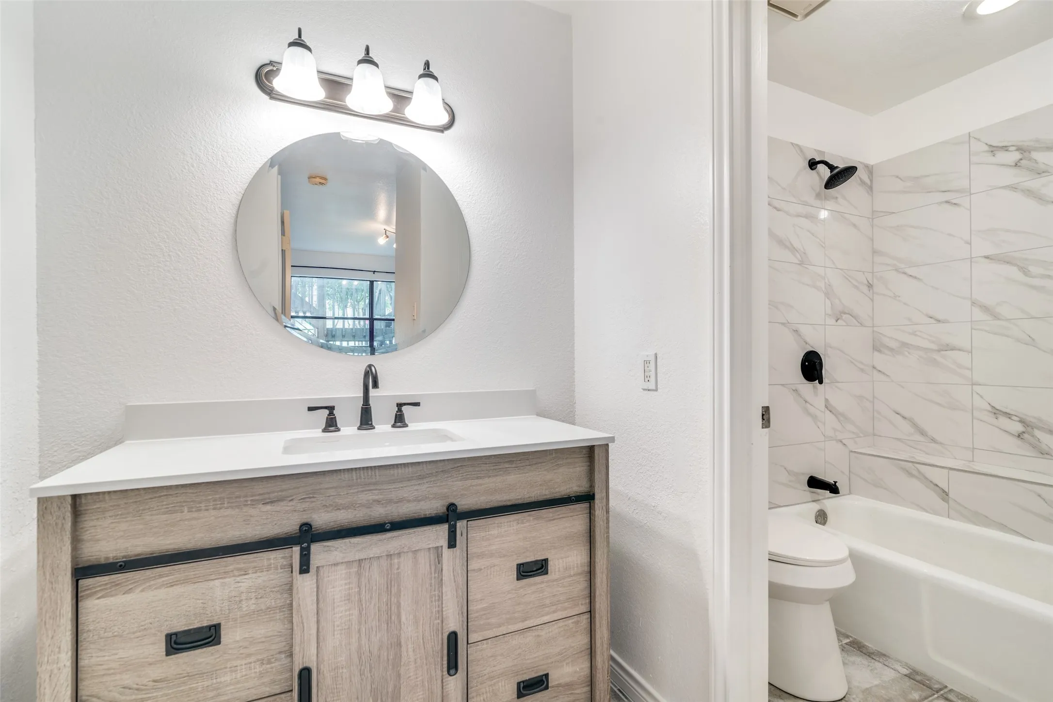 Condominium For Rent in Rockwall County , 1107 Signal Ridge Place, Rockwall, Texas 75032, 2 Bedroom, 2 Bathroom, Garage spaces, 1,185 Sqft, built in 1985, mls#21369732, Real Estate Agent in Rockwall, Homes For Rent in Rockwall county, Homes For Rent in Rockwall, Realtor in Rockwall Texas, Real Estate Brokerage Independent Realty Texas, Luminita Cordes Realtor