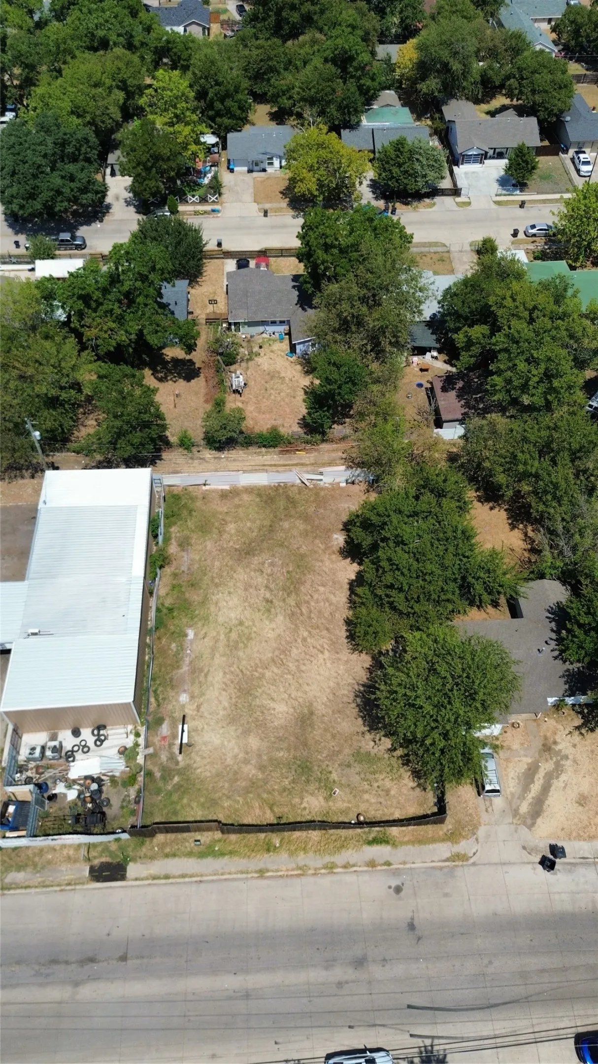 Unimproved Land For Sale in Tarrant County , 4209 Eastland Street, Fort Worth, Texas 76119, 0, 0, Garage spaces, 0 Sqft, built in 0, mls#21369723, Real Estate Agent in Fort Worth, Homes For Sale in Tarrant county, Homes For Sale in Fort Worth, Realtor in Fort Worth Texas, Real Estate Brokerage Independent Realty Texas, Luminita Cordes Realtor