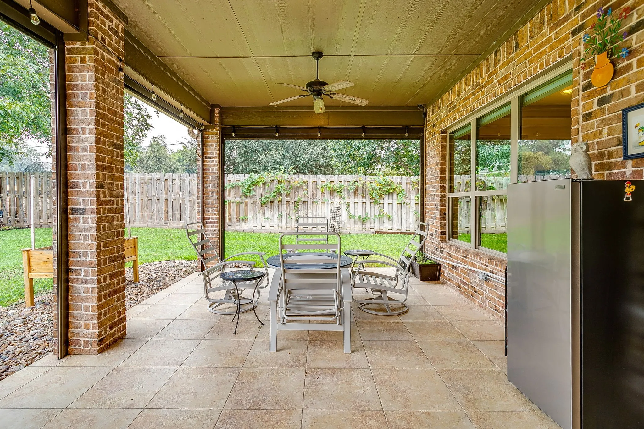 Single Family Residence For Sale in Hood County , 7101 Westover Drive, Granbury, Texas 76049, 3 Bedroom, 4 Bathroom, 2 Garage spaces, 3,034 Sqft, built in 2014, mls#21365704, Real Estate Agent in Granbury, Homes For Sale in Hood county, Homes For Sale in Granbury, Realtor in Granbury Texas, Real Estate Brokerage Independent Realty Texas, Luminita Cordes Realtor