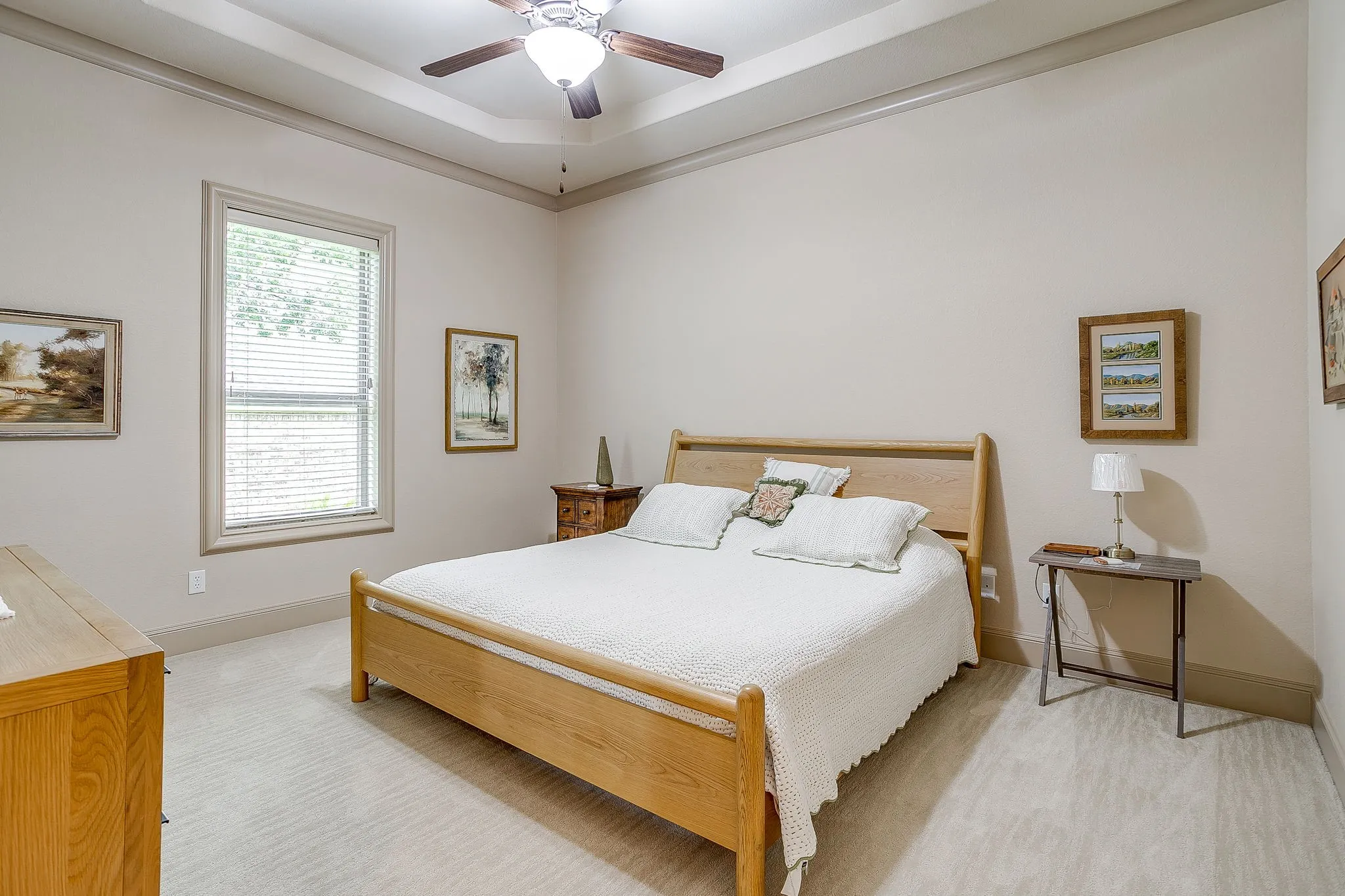 Single Family Residence For Sale in Hood County , 7101 Westover Drive, Granbury, Texas 76049, 3 Bedroom, 4 Bathroom, 2 Garage spaces, 3,034 Sqft, built in 2014, mls#21365704, Real Estate Agent in Granbury, Homes For Sale in Hood county, Homes For Sale in Granbury, Realtor in Granbury Texas, Real Estate Brokerage Independent Realty Texas, Luminita Cordes Realtor