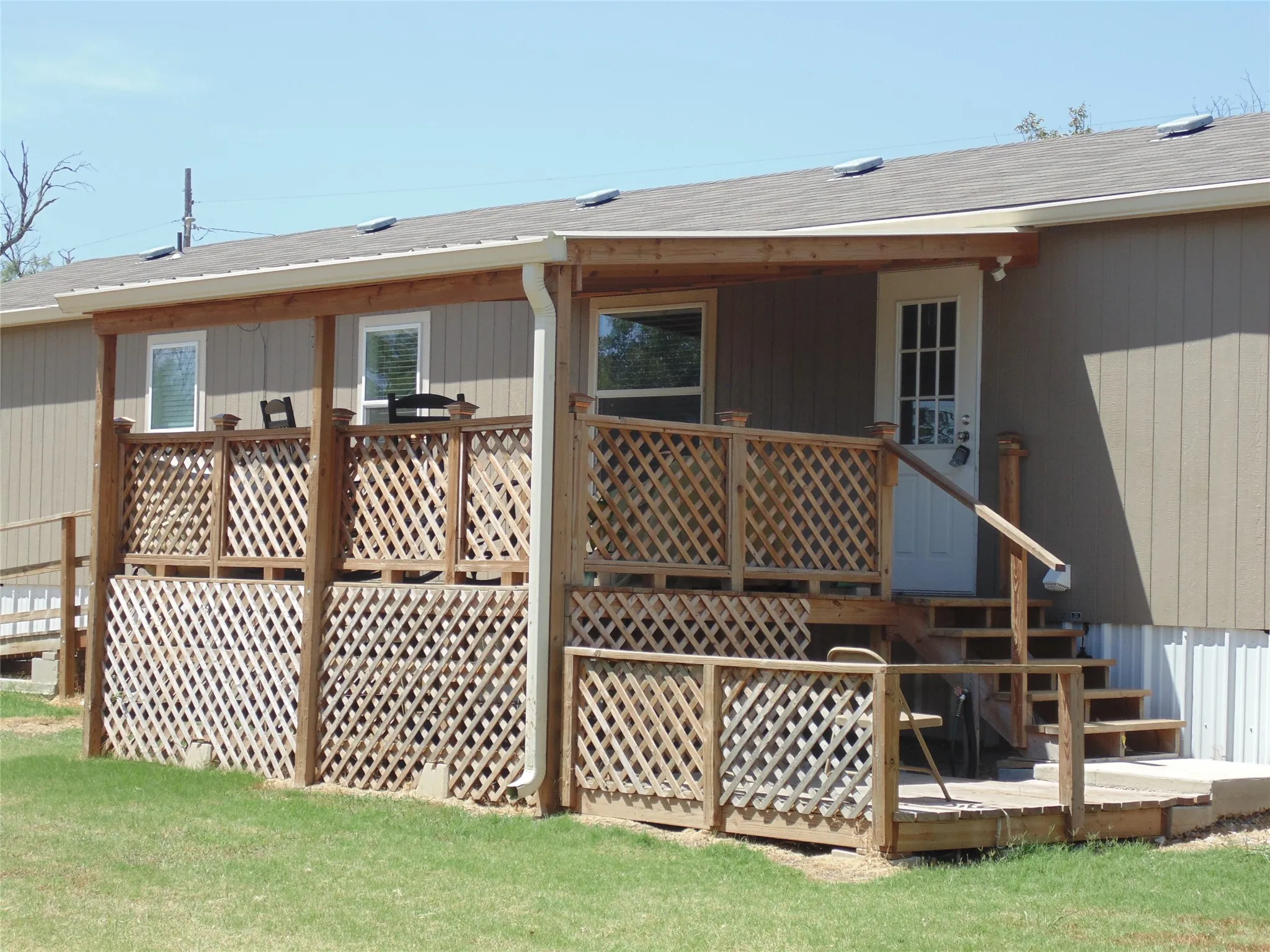 Mobile Home For Sale in Coleman County , 906 N Blanco Street, Coleman, Texas 76834, 3 Bedroom, 2 Bathroom, Garage spaces, 1,152 Sqft, built in 2023, mls#21368620, Real Estate Agent in Coleman, Homes For Sale in Coleman county, Homes For Sale in Coleman, Realtor in Coleman Texas, Real Estate Brokerage Independent Realty Texas, Luminita Cordes Realtor