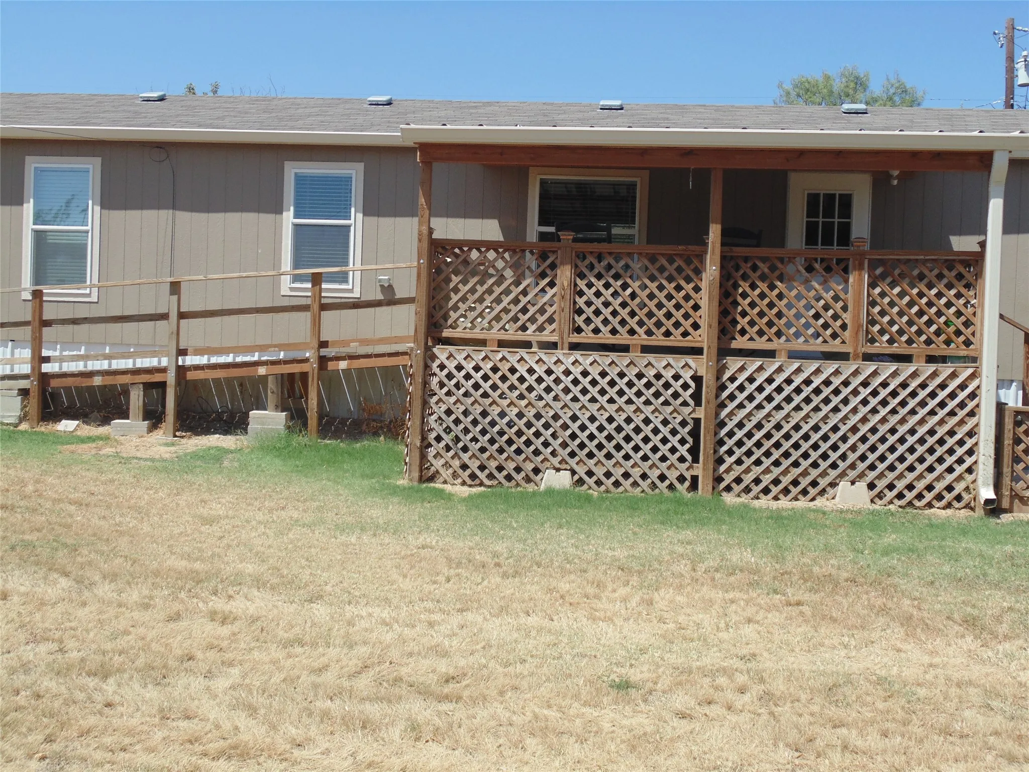 Mobile Home For Sale in Coleman County , 906 N Blanco Street, Coleman, Texas 76834, 3 Bedroom, 2 Bathroom, Garage spaces, 1,152 Sqft, built in 2023, mls#21368620, Real Estate Agent in Coleman, Homes For Sale in Coleman county, Homes For Sale in Coleman, Realtor in Coleman Texas, Real Estate Brokerage Independent Realty Texas, Luminita Cordes Realtor