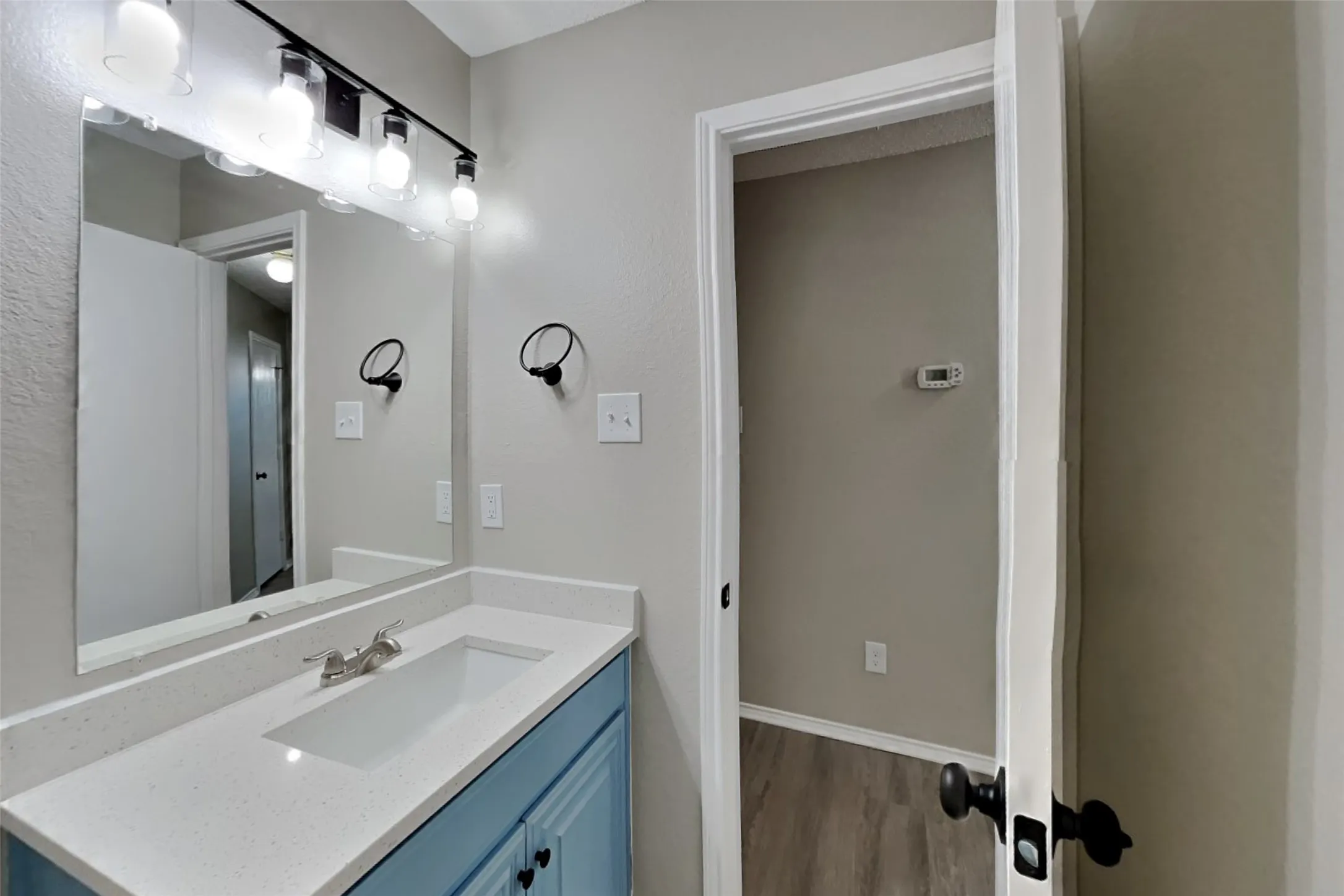 Single Family Residence For Rent in Tarrant County , 1822 Cancun Drive, Mansfield, Texas 76063, 4 Bedroom, 2 Bathroom, 2 Garage spaces, 1,825 Sqft, built in 2003, mls#21369741, Real Estate Agent in Mansfield, Homes For Rent in Tarrant county, Homes For Rent in Mansfield, Realtor in Mansfield Texas, Real Estate Brokerage Independent Realty Texas, Luminita Cordes Realtor