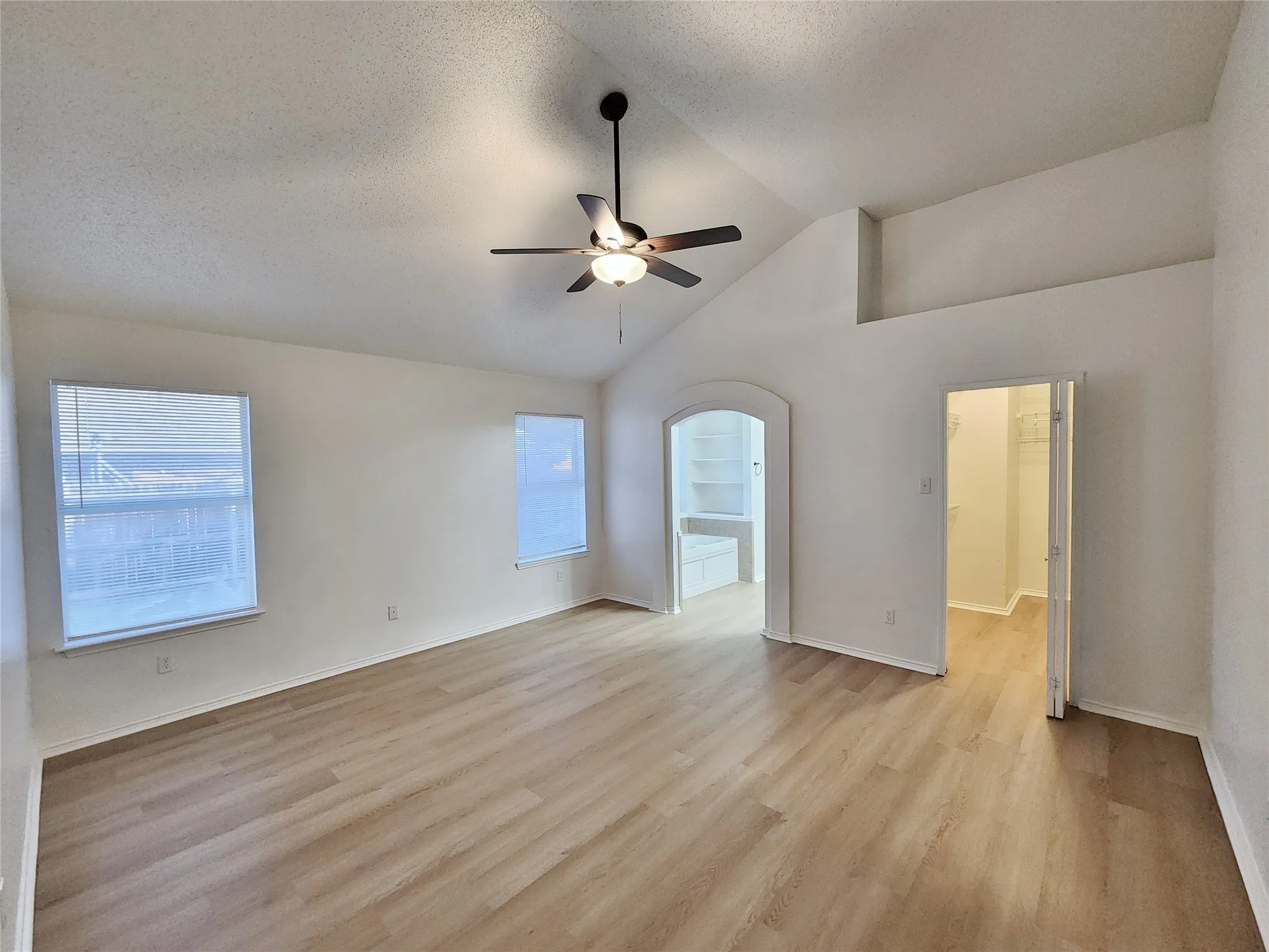 Single Family Residence For Rent in Tarrant County , 741 Cardinal Drive, Saginaw, Texas 76131, 3 Bedroom, 2 Bathroom, 2 Garage spaces, 1,723 Sqft, built in 2001, mls#21369743, Real Estate Agent in Saginaw, Homes For Rent in Tarrant county, Homes For Rent in Saginaw, Realtor in Saginaw Texas, Real Estate Brokerage Independent Realty Texas, Luminita Cordes Realtor