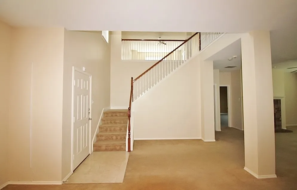 Single Family Residence For Rent in Dallas County , 8420 Ridge Creek Drive, Dallas, Texas 75249, 4 Bedroom, 3 Bathroom, 2 Garage spaces, 2,598 Sqft, built in 2008, mls#21369748, Real Estate Agent in Dallas, Homes For Rent in Dallas county, Homes For Rent in Dallas, Realtor in Dallas Texas, Real Estate Brokerage Independent Realty Texas, Luminita Cordes Realtor