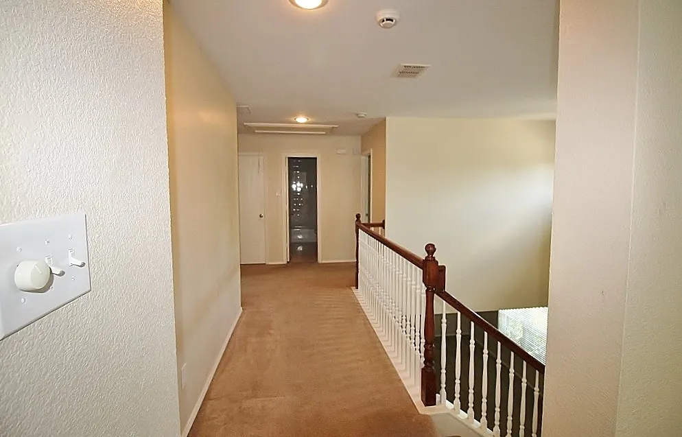 Single Family Residence For Rent in Dallas County , 8420 Ridge Creek Drive, Dallas, Texas 75249, 4 Bedroom, 3 Bathroom, 2 Garage spaces, 2,598 Sqft, built in 2008, mls#21369748, Real Estate Agent in Dallas, Homes For Rent in Dallas county, Homes For Rent in Dallas, Realtor in Dallas Texas, Real Estate Brokerage Independent Realty Texas, Luminita Cordes Realtor
