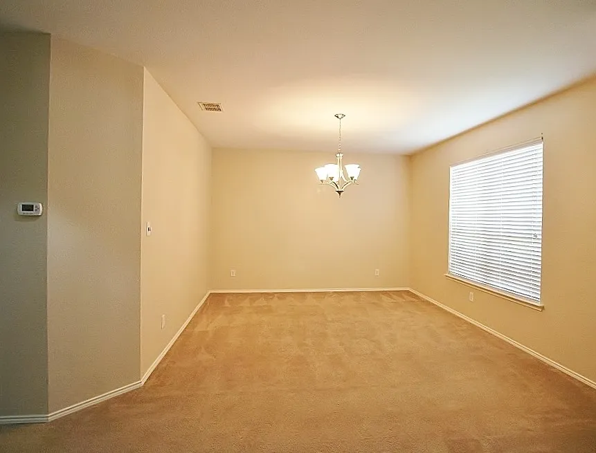Single Family Residence For Rent in Dallas County , 8420 Ridge Creek Drive, Dallas, Texas 75249, 4 Bedroom, 3 Bathroom, 2 Garage spaces, 2,598 Sqft, built in 2008, mls#21369748, Real Estate Agent in Dallas, Homes For Rent in Dallas county, Homes For Rent in Dallas, Realtor in Dallas Texas, Real Estate Brokerage Independent Realty Texas, Luminita Cordes Realtor