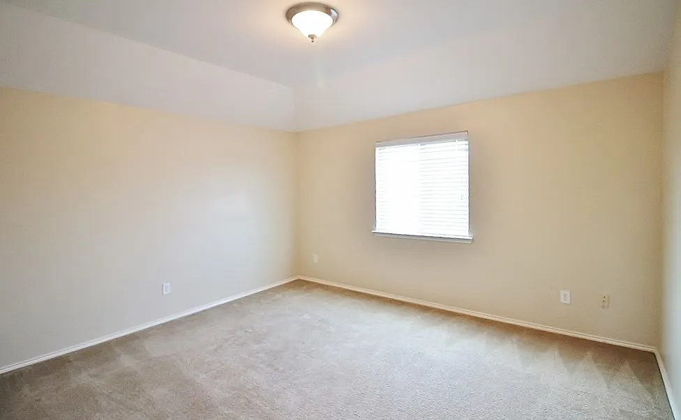Single Family Residence For Rent in Dallas County , 8420 Ridge Creek Drive, Dallas, Texas 75249, 4 Bedroom, 3 Bathroom, 2 Garage spaces, 2,598 Sqft, built in 2008, mls#21369748, Real Estate Agent in Dallas, Homes For Rent in Dallas county, Homes For Rent in Dallas, Realtor in Dallas Texas, Real Estate Brokerage Independent Realty Texas, Luminita Cordes Realtor