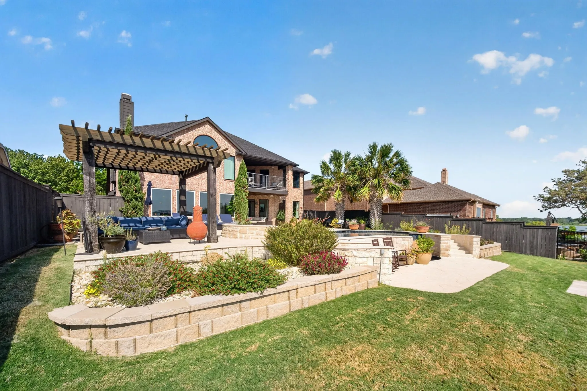 Single Family Residence For Sale in Dallas County , 4016 Stone Haven Drive, Garland, Texas 75043, 4 Bedroom, 3 Bathroom, 2 Garage spaces, 3,320 Sqft, built in 2002, mls#21366202, Real Estate Agent in Garland, Homes For Sale in Dallas county, Homes For Sale in Garland, Realtor in Garland Texas, Real Estate Brokerage Independent Realty Texas, Luminita Cordes Realtor