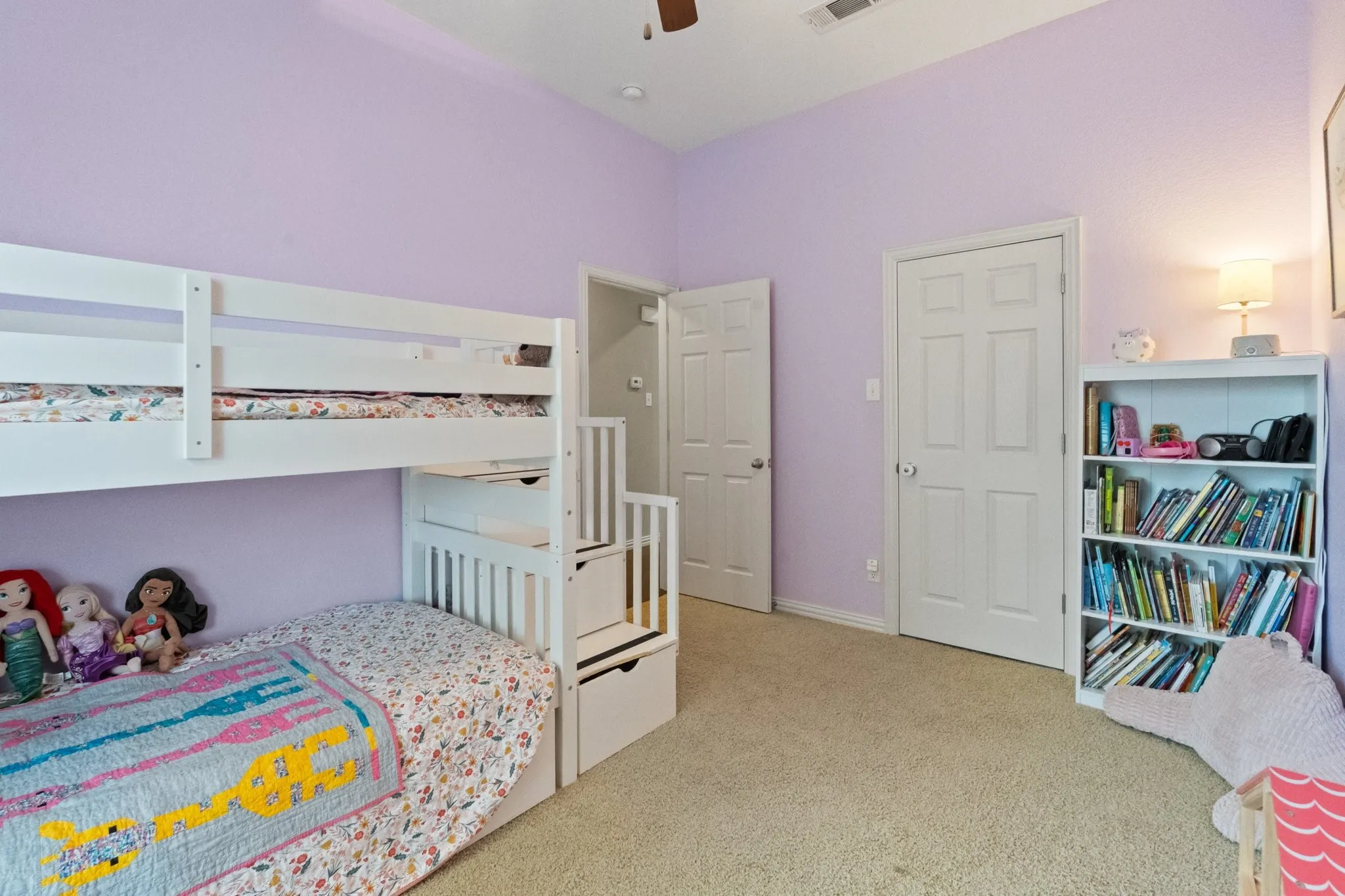Single Family Residence For Sale in Johnson County , 609 Jeffdale Drive, Burleson, Texas 76028, 3 Bedroom, 2 Bathroom, 2 Garage spaces, 1,860 Sqft, built in 2012, mls#21367969, Real Estate Agent in Burleson, Homes For Sale in Johnson county, Homes For Sale in Burleson, Realtor in Burleson Texas, Real Estate Brokerage Independent Realty Texas, Luminita Cordes Realtor