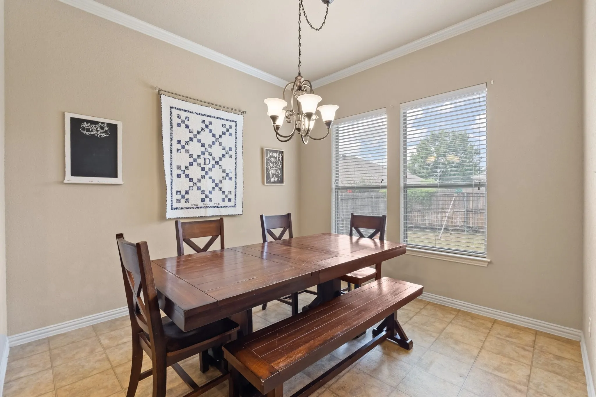 Single Family Residence For Sale in Johnson County , 609 Jeffdale Drive, Burleson, Texas 76028, 3 Bedroom, 2 Bathroom, 2 Garage spaces, 1,860 Sqft, built in 2012, mls#21367969, Real Estate Agent in Burleson, Homes For Sale in Johnson county, Homes For Sale in Burleson, Realtor in Burleson Texas, Real Estate Brokerage Independent Realty Texas, Luminita Cordes Realtor
