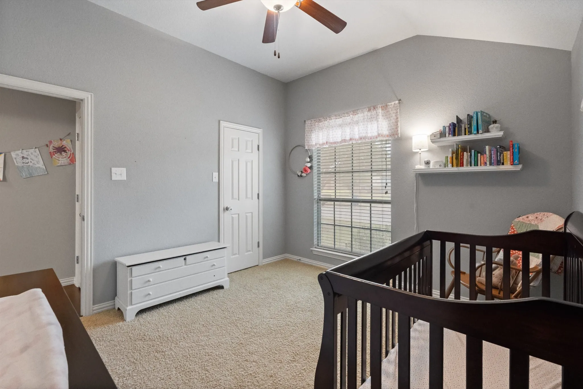 Single Family Residence For Sale in Johnson County , 609 Jeffdale Drive, Burleson, Texas 76028, 3 Bedroom, 2 Bathroom, 2 Garage spaces, 1,860 Sqft, built in 2012, mls#21367969, Real Estate Agent in Burleson, Homes For Sale in Johnson county, Homes For Sale in Burleson, Realtor in Burleson Texas, Real Estate Brokerage Independent Realty Texas, Luminita Cordes Realtor