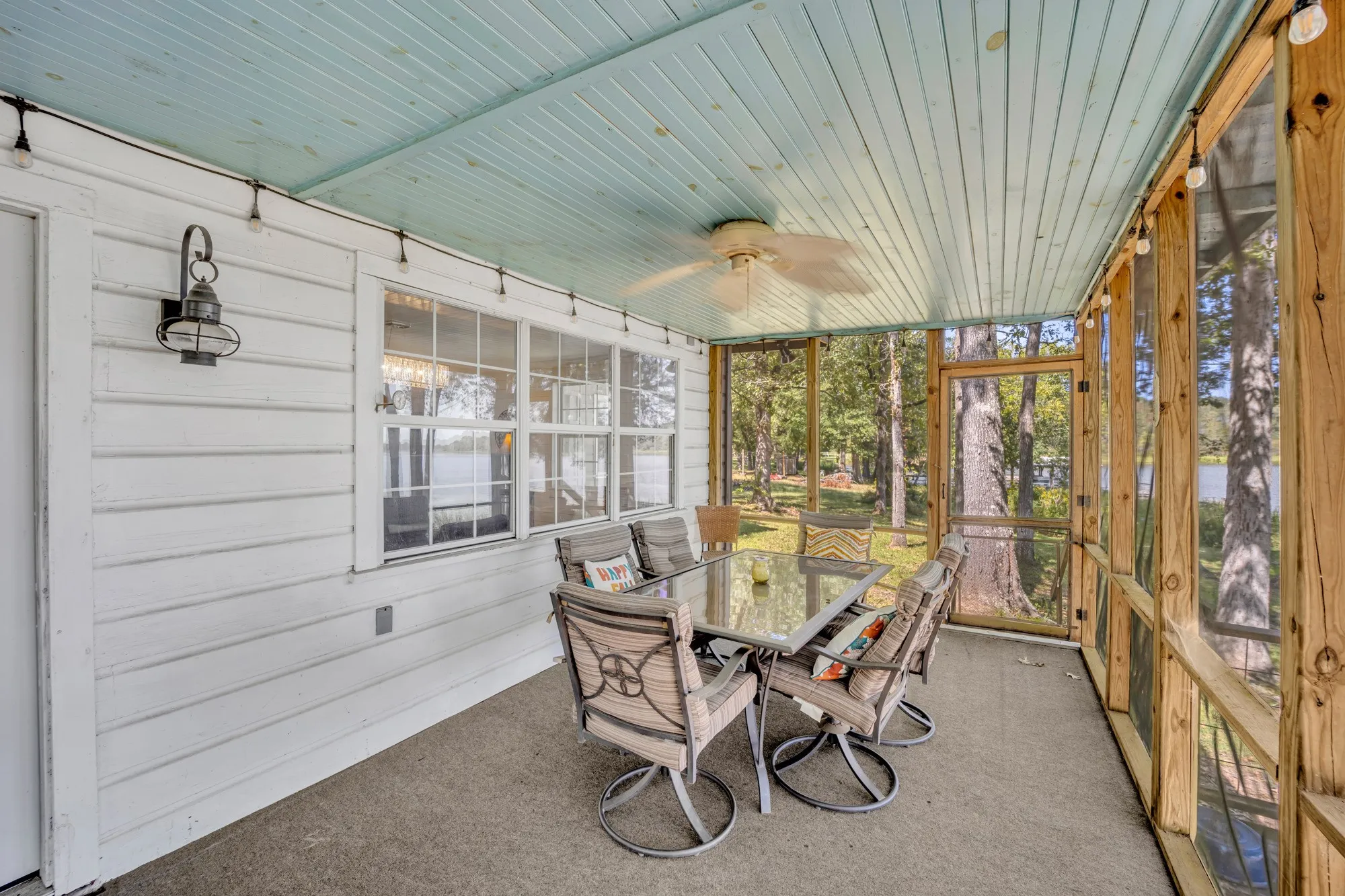 Single Family Residence For Sale in Cherokee County , 895 Fm 3288 E, Jacksonville, Texas 75766, 2 Bedroom, 2 Bathroom, Garage spaces, 1,891 Sqft, built in 1966, mls#21369770, Real Estate Agent in Jacksonville, Homes For Sale in Cherokee county, Homes For Sale in Jacksonville, Realtor in Jacksonville Texas, Real Estate Brokerage Independent Realty Texas, Luminita Cordes Realtor