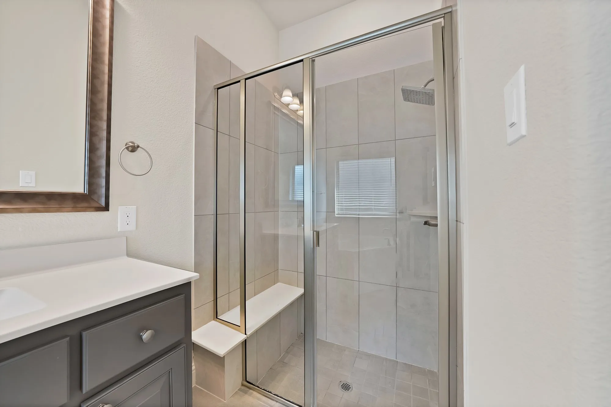 Single Family Residence For Sale in Denton County , 1247 Coneflower Drive, Frisco, Texas 75033, 3 Bedroom, 2 Bathroom, 2 Garage spaces, 2,267 Sqft, built in 2020, mls#21369637, Real Estate Agent in Frisco, Homes For Sale in Denton county, Homes For Sale in Frisco, Realtor in Frisco Texas, Real Estate Brokerage Independent Realty Texas, Luminita Cordes Realtor