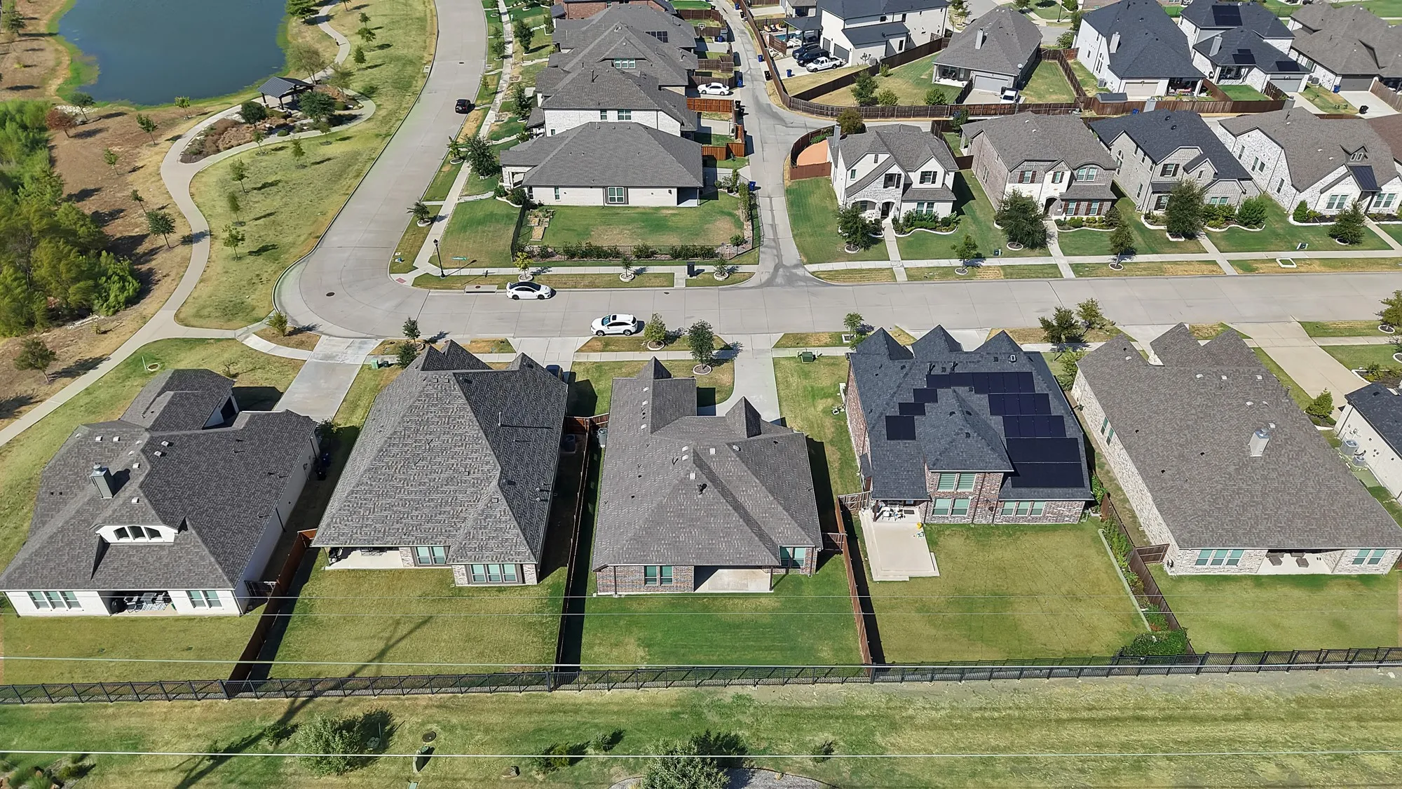 Single Family Residence For Sale in Denton County , 1247 Coneflower Drive, Frisco, Texas 75033, 3 Bedroom, 2 Bathroom, 2 Garage spaces, 2,267 Sqft, built in 2020, mls#21369637, Real Estate Agent in Frisco, Homes For Sale in Denton county, Homes For Sale in Frisco, Realtor in Frisco Texas, Real Estate Brokerage Independent Realty Texas, Luminita Cordes Realtor