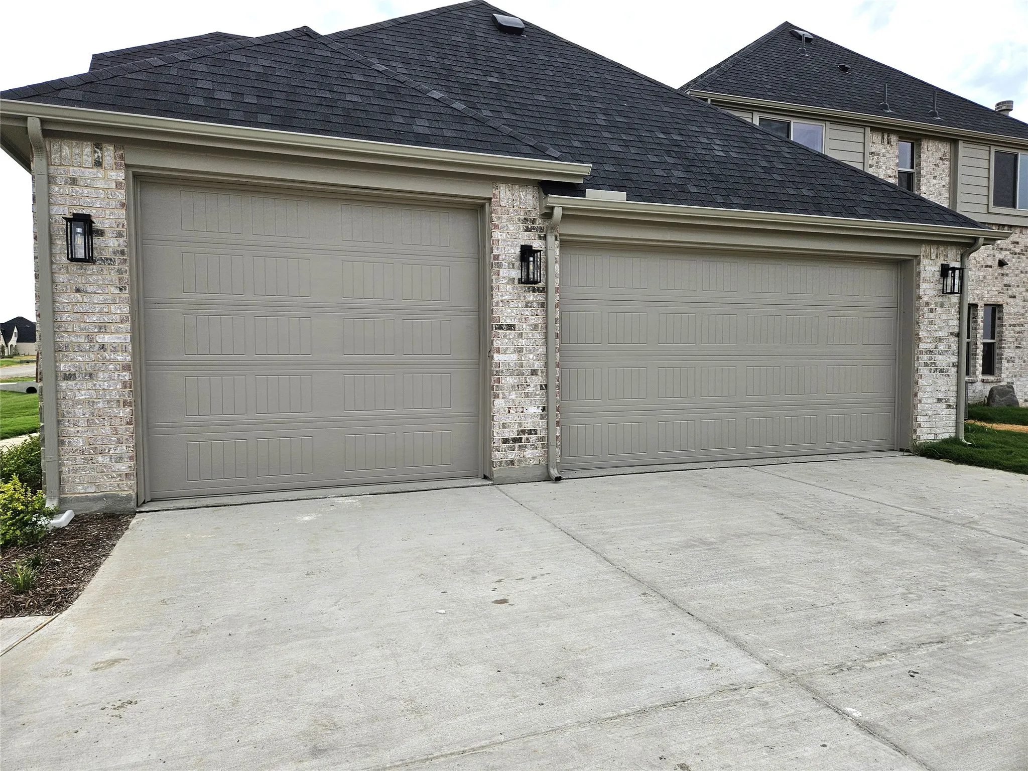 Single Family Residence For Sale in Grayson County , 2701 Silo Lane, Van Alstyne, Texas 75495, 5 Bedroom, 4 Bathroom, 6 Garage spaces, 3,628 Sqft, built in 2026, mls#21369784, Real Estate Agent in Van Alstyne, Homes For Sale in Grayson county, Homes For Sale in Van Alstyne, Realtor in Van Alstyne Texas, Real Estate Brokerage Independent Realty Texas, Luminita Cordes Realtor