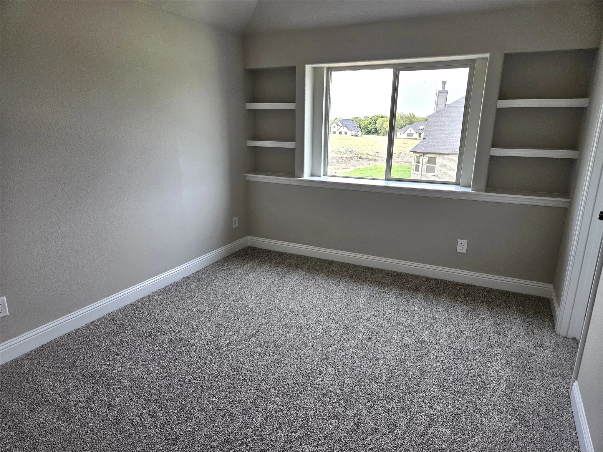 Single Family Residence For Sale in Grayson County , 2701 Silo Lane, Van Alstyne, Texas 75495, 5 Bedroom, 4 Bathroom, 6 Garage spaces, 3,628 Sqft, built in 2026, mls#21369784, Real Estate Agent in Van Alstyne, Homes For Sale in Grayson county, Homes For Sale in Van Alstyne, Realtor in Van Alstyne Texas, Real Estate Brokerage Independent Realty Texas, Luminita Cordes Realtor