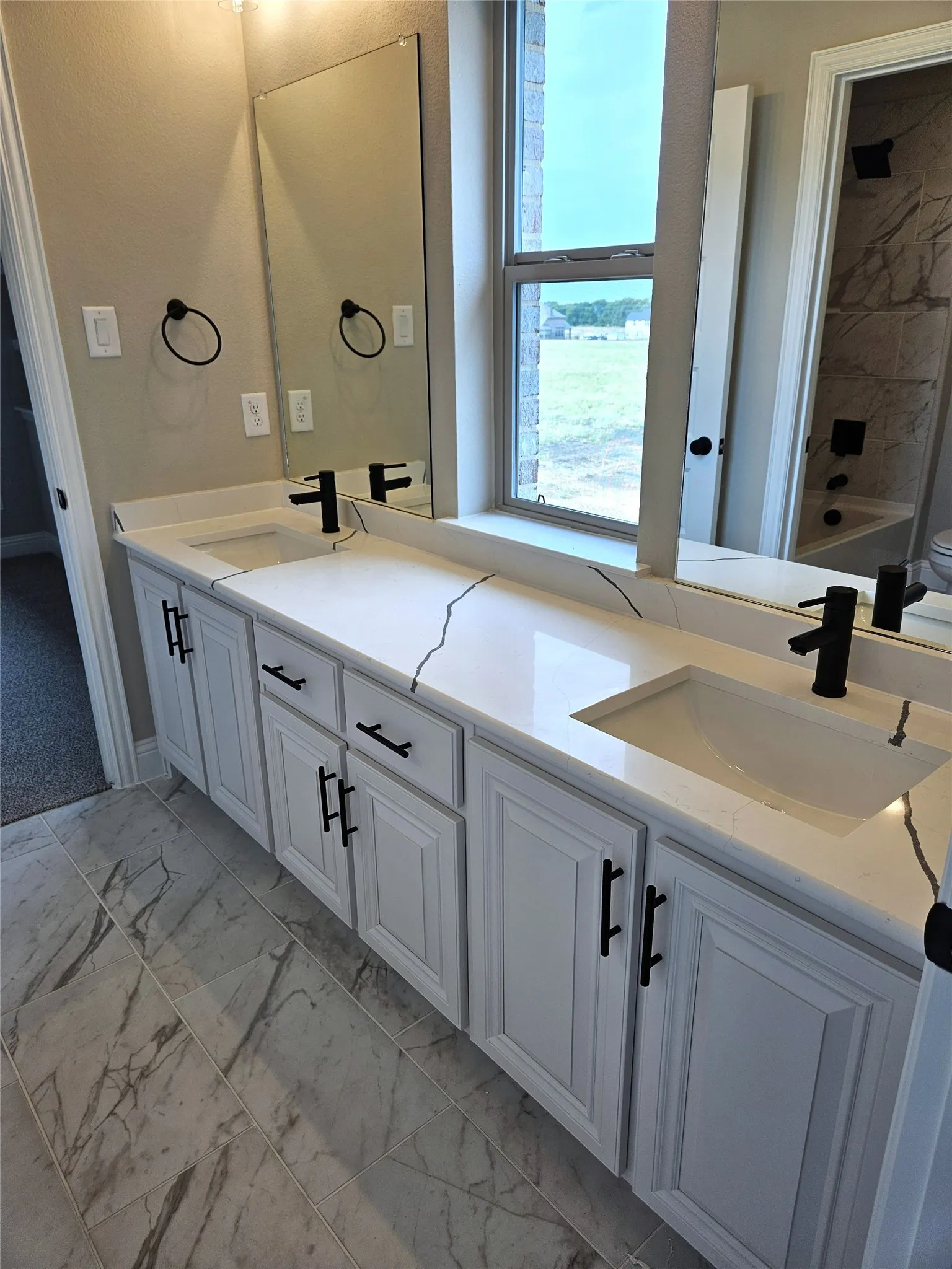 Single Family Residence For Sale in Grayson County , 2701 Silo Lane, Van Alstyne, Texas 75495, 5 Bedroom, 4 Bathroom, 6 Garage spaces, 3,628 Sqft, built in 2026, mls#21369784, Real Estate Agent in Van Alstyne, Homes For Sale in Grayson county, Homes For Sale in Van Alstyne, Realtor in Van Alstyne Texas, Real Estate Brokerage Independent Realty Texas, Luminita Cordes Realtor
