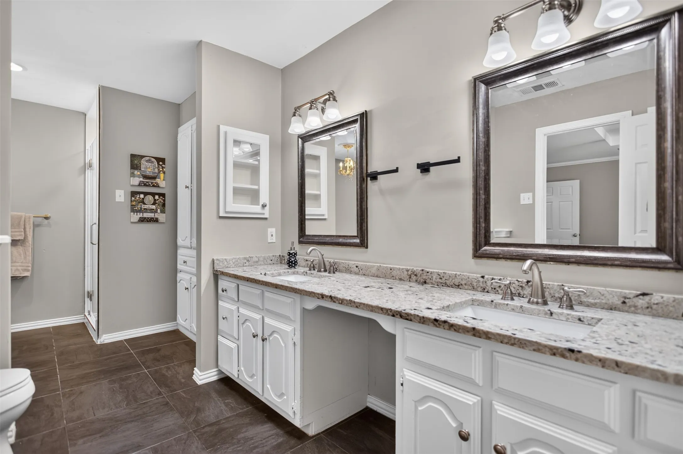 Single Family Residence For Sale in Dallas County , 917 Francis Street, Lancaster, Texas 75146, 3 Bedroom, 2 Bathroom, 2 Garage spaces, 1,769 Sqft, built in 1983, mls#21363406, Real Estate Agent in Lancaster, Homes For Sale in Dallas county, Homes For Sale in Lancaster, Realtor in Lancaster Texas, Real Estate Brokerage Independent Realty Texas, Luminita Cordes Realtor