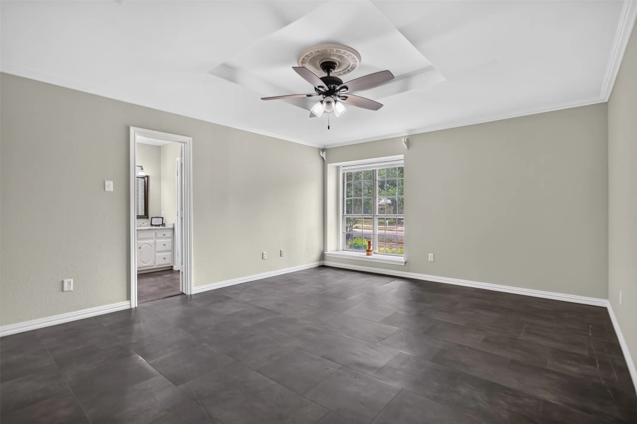 Single Family Residence For Sale in Dallas County , 917 Francis Street, Lancaster, Texas 75146, 3 Bedroom, 2 Bathroom, 2 Garage spaces, 1,769 Sqft, built in 1983, mls#21363406, Real Estate Agent in Lancaster, Homes For Sale in Dallas county, Homes For Sale in Lancaster, Realtor in Lancaster Texas, Real Estate Brokerage Independent Realty Texas, Luminita Cordes Realtor