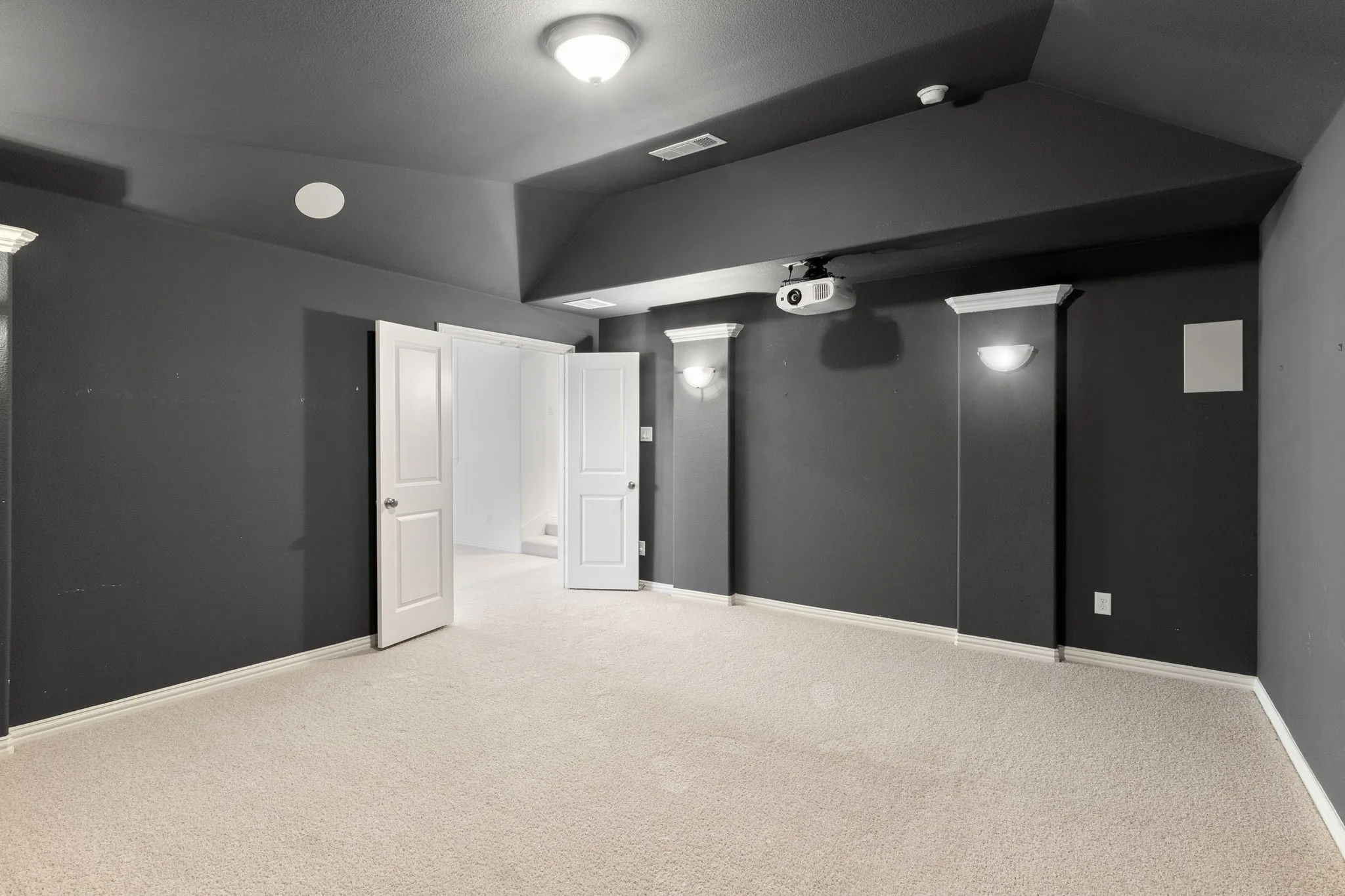 Single Family Residence For Rent in Denton County , 1433 5th Street, Argyle, Texas 76226, 5 Bedroom, 4 Bathroom, 3 Garage spaces, 3,728 Sqft, built in 2015, mls#21368787, Real Estate Agent in Argyle, Homes For Rent in Denton county, Homes For Rent in Argyle, Realtor in Argyle Texas, Real Estate Brokerage Independent Realty Texas, Luminita Cordes Realtor