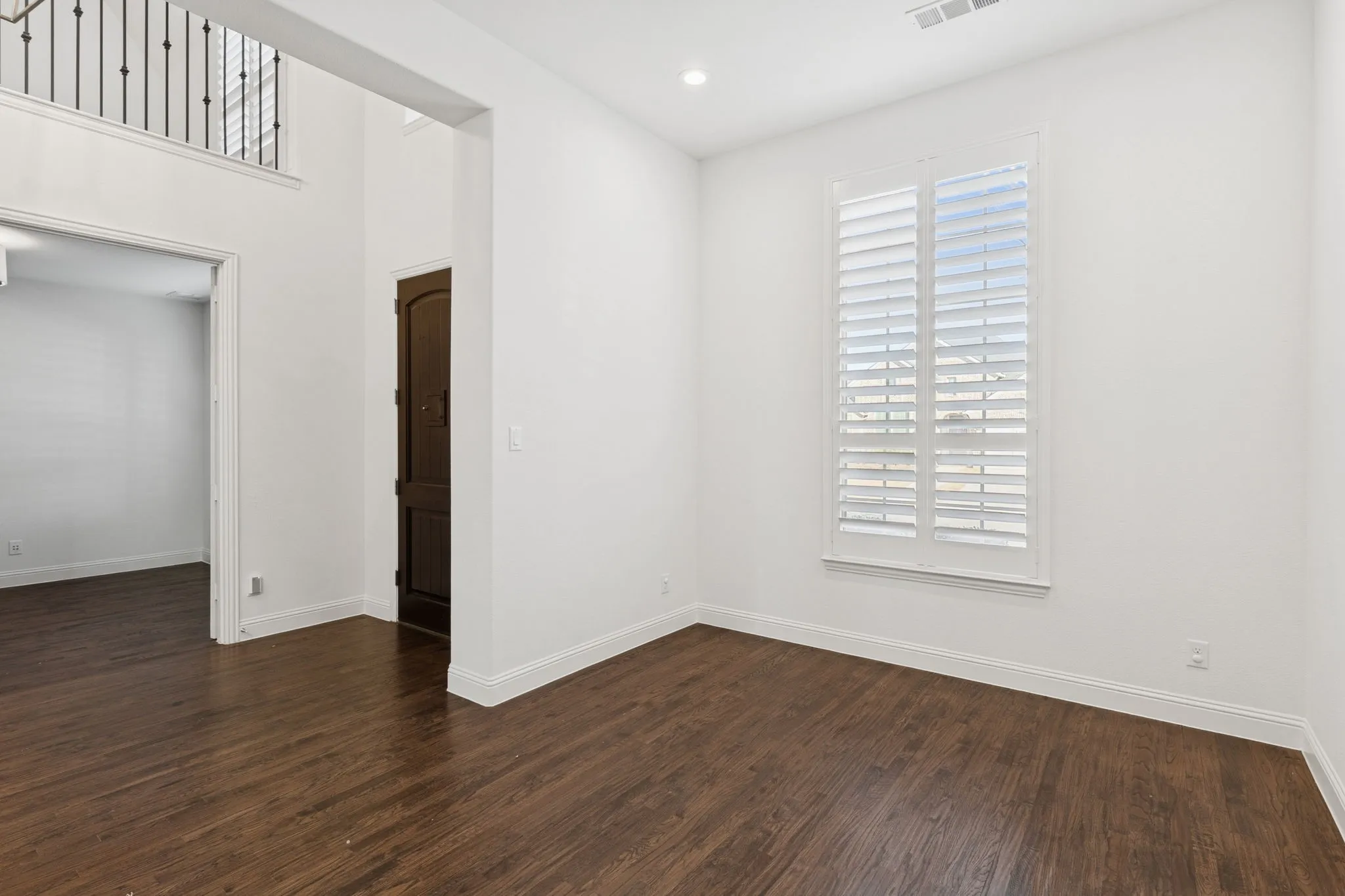 Single Family Residence For Rent in Denton County , 1433 5th Street, Argyle, Texas 76226, 5 Bedroom, 4 Bathroom, 3 Garage spaces, 3,728 Sqft, built in 2015, mls#21368787, Real Estate Agent in Argyle, Homes For Rent in Denton county, Homes For Rent in Argyle, Realtor in Argyle Texas, Real Estate Brokerage Independent Realty Texas, Luminita Cordes Realtor