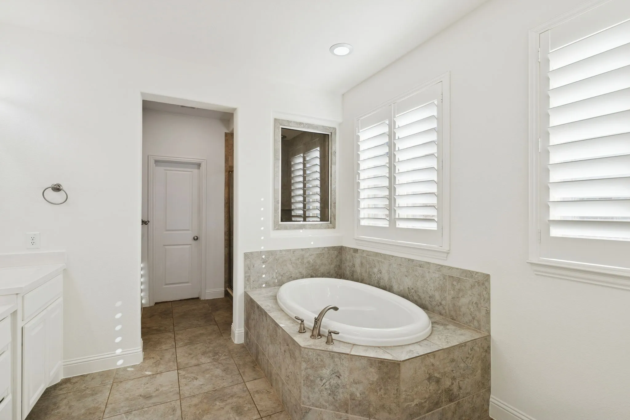 Single Family Residence For Rent in Denton County , 1433 5th Street, Argyle, Texas 76226, 5 Bedroom, 4 Bathroom, 3 Garage spaces, 3,728 Sqft, built in 2015, mls#21368787, Real Estate Agent in Argyle, Homes For Rent in Denton county, Homes For Rent in Argyle, Realtor in Argyle Texas, Real Estate Brokerage Independent Realty Texas, Luminita Cordes Realtor