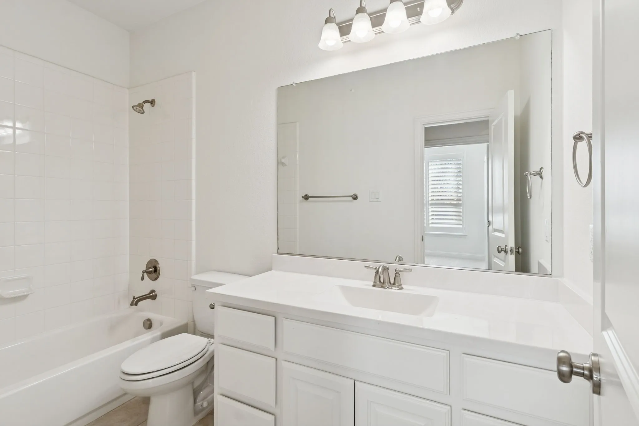 Single Family Residence For Rent in Denton County , 1433 5th Street, Argyle, Texas 76226, 5 Bedroom, 4 Bathroom, 3 Garage spaces, 3,728 Sqft, built in 2015, mls#21368787, Real Estate Agent in Argyle, Homes For Rent in Denton county, Homes For Rent in Argyle, Realtor in Argyle Texas, Real Estate Brokerage Independent Realty Texas, Luminita Cordes Realtor