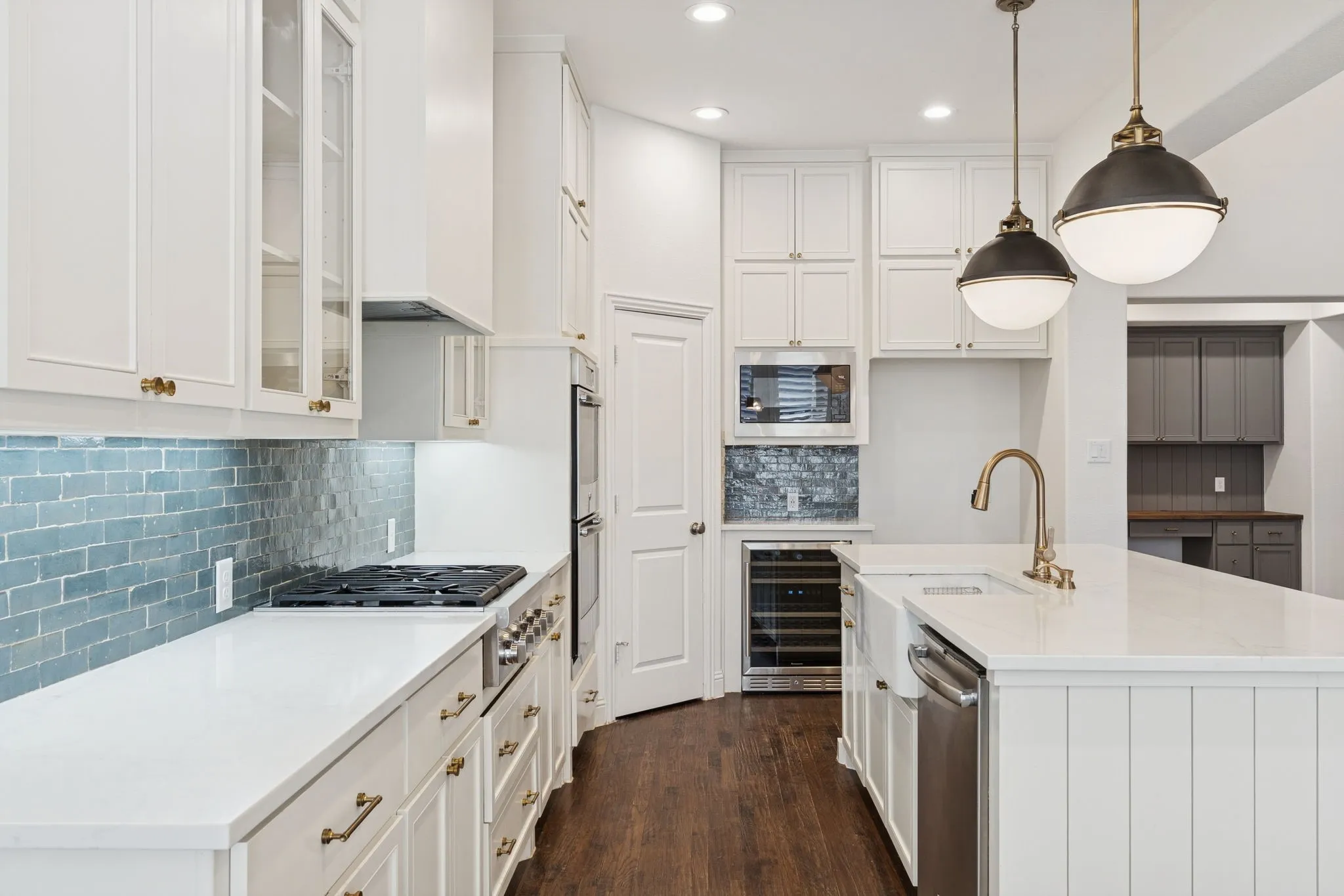 Single Family Residence For Rent in Denton County , 1433 5th Street, Argyle, Texas 76226, 5 Bedroom, 4 Bathroom, 3 Garage spaces, 3,728 Sqft, built in 2015, mls#21368787, Real Estate Agent in Argyle, Homes For Rent in Denton county, Homes For Rent in Argyle, Realtor in Argyle Texas, Real Estate Brokerage Independent Realty Texas, Luminita Cordes Realtor