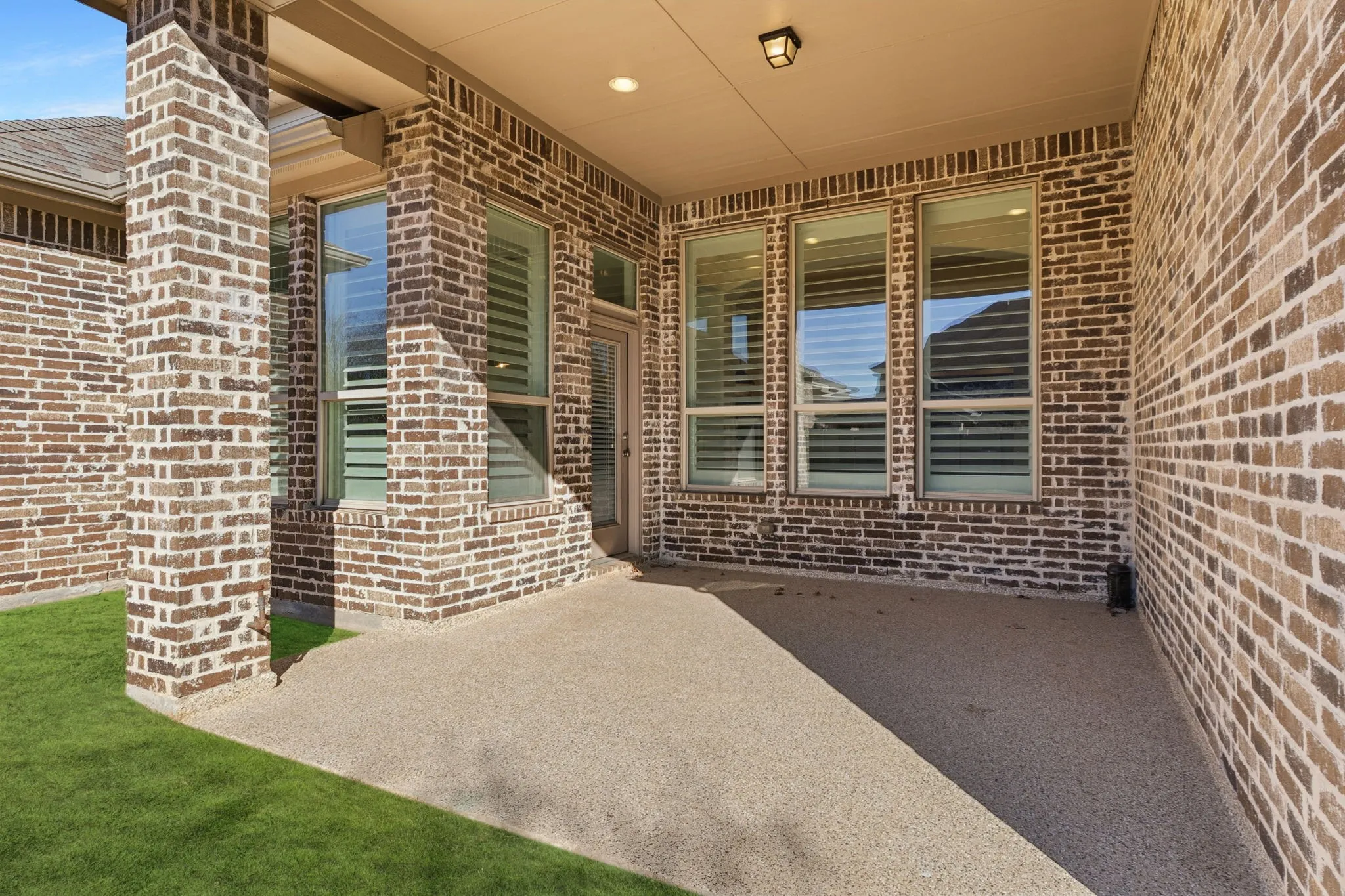 Single Family Residence For Rent in Denton County , 1433 5th Street, Argyle, Texas 76226, 5 Bedroom, 4 Bathroom, 3 Garage spaces, 3,728 Sqft, built in 2015, mls#21368787, Real Estate Agent in Argyle, Homes For Rent in Denton county, Homes For Rent in Argyle, Realtor in Argyle Texas, Real Estate Brokerage Independent Realty Texas, Luminita Cordes Realtor