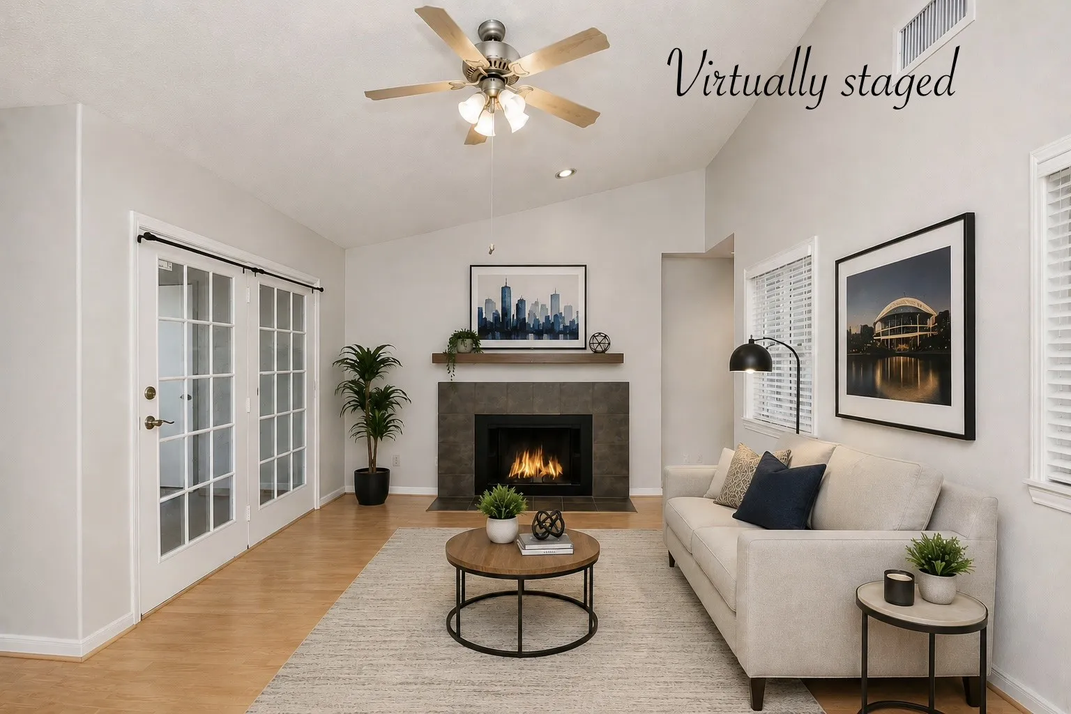 Condominium For Sale in Tarrant County , 2107 Horizon Trail 3921, Arlington, Texas 76011, 2 Bedroom, 1 Bathroom, Garage spaces, 963 Sqft, built in 1982, mls#21369358, Real Estate Agent in Arlington, Homes For Sale in Tarrant county, Homes For Sale in Arlington, Realtor in Arlington Texas, Real Estate Brokerage Independent Realty Texas, Luminita Cordes Realtor