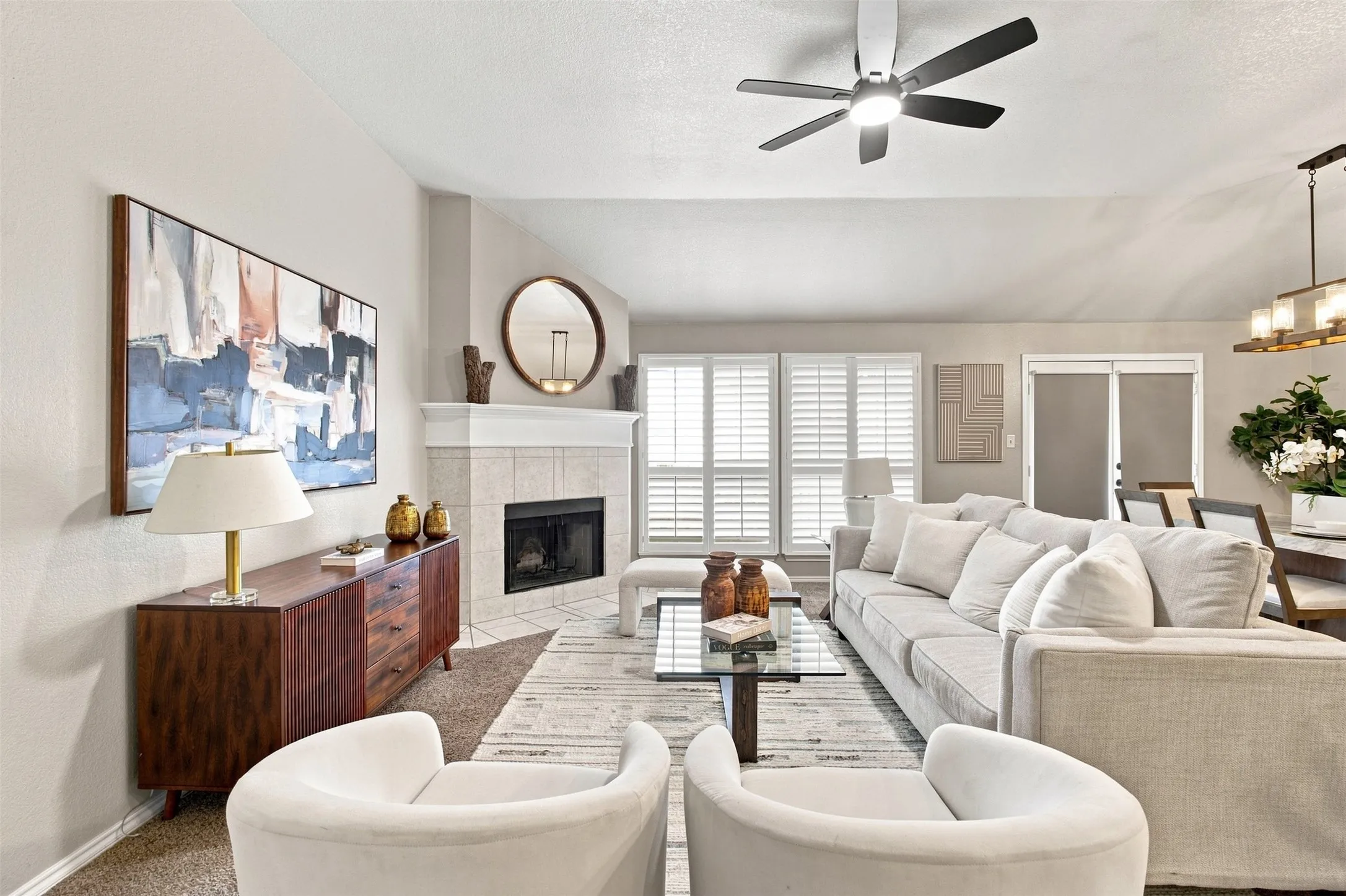 Single Family Residence For Sale in Tarrant County , 4812 Stetson Drive S, Fort Worth, Texas 76244, 3 Bedroom, 2 Bathroom, 2 Garage spaces, 1,532 Sqft, built in 2001, mls#21363089, Real Estate Agent in Fort Worth, Homes For Sale in Tarrant county, Homes For Sale in Fort Worth, Realtor in Fort Worth Texas, Real Estate Brokerage Independent Realty Texas, Luminita Cordes Realtor