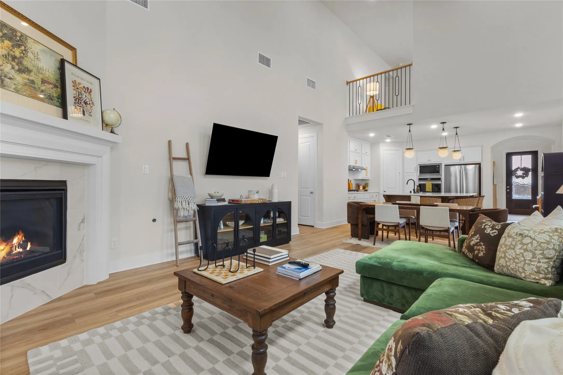 Single Family Residence For Rent in Collin County , 2609 Holland Court, Celina, Texas 75009, 4 Bedroom, 3 Bathroom, 2 Garage spaces, 2,297 Sqft, built in 2023, mls#21369815, Real Estate Agent in Celina, Homes For Rent in Collin county, Homes For Rent in Celina, Realtor in Celina Texas, Real Estate Brokerage Independent Realty Texas, Luminita Cordes Realtor