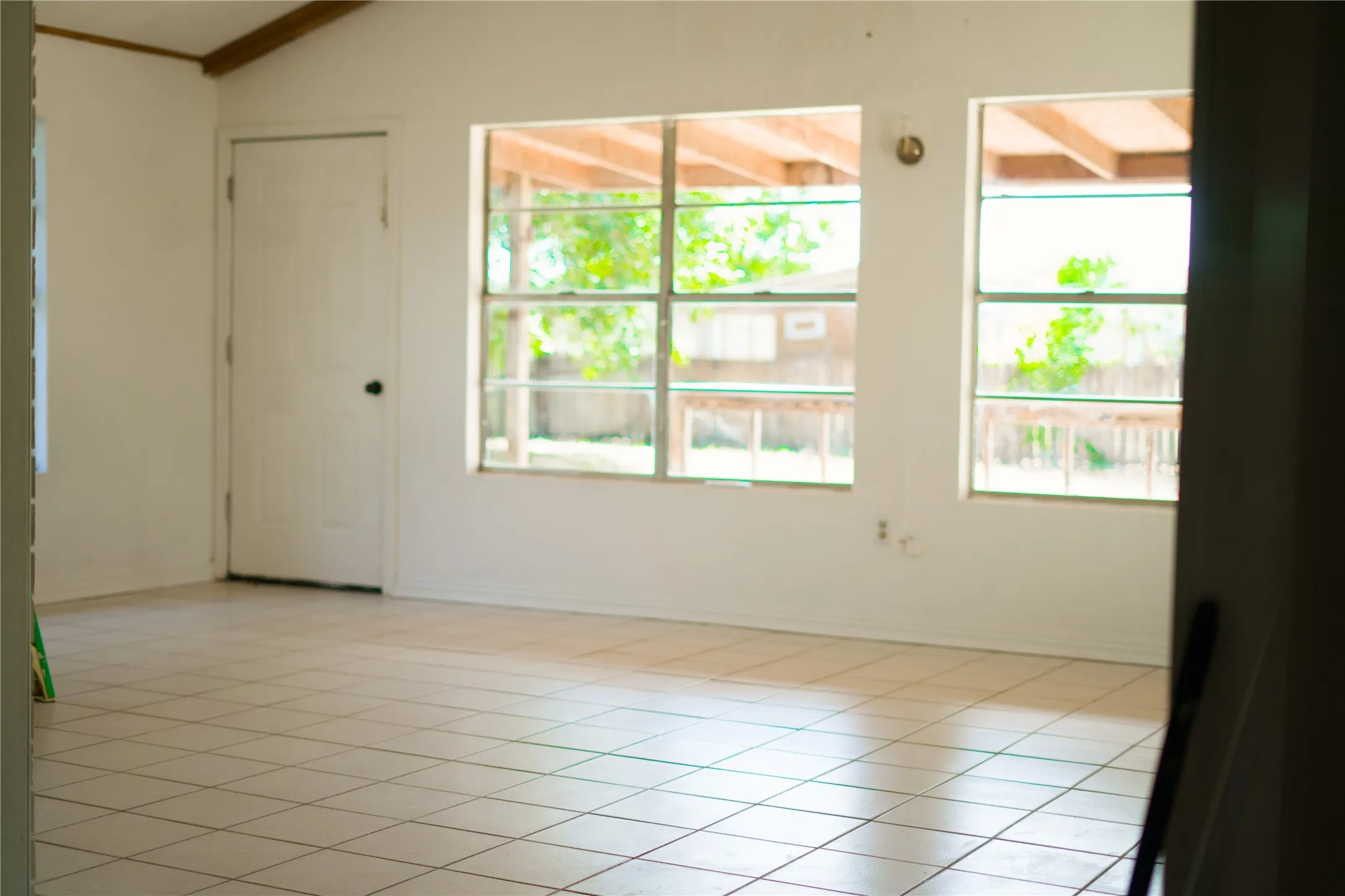 Single Family Residence For Sale in San Saba County , 905 N 9th Street, San Saba, Texas 76877, 4 Bedroom, 2 Bathroom, Garage spaces, 1,696 Sqft, built in 1998, mls#21368818, Real Estate Agent in San Saba, Homes For Sale in San Saba county, Homes For Sale in San Saba, Realtor in San Saba Texas, Real Estate Brokerage Independent Realty Texas, Luminita Cordes Realtor