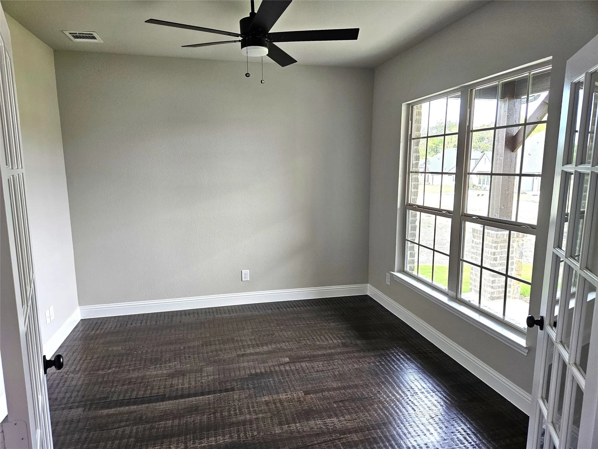 Single Family Residence For Sale in Grayson County , 2705 Silo Lane, Van Alstyne, Texas 75495, 4 Bedroom, 4 Bathroom, 6 Garage spaces, 2,716 Sqft, built in 2026, mls#21369822, Real Estate Agent in Van Alstyne, Homes For Sale in Grayson county, Homes For Sale in Van Alstyne, Realtor in Van Alstyne Texas, Real Estate Brokerage Independent Realty Texas, Luminita Cordes Realtor