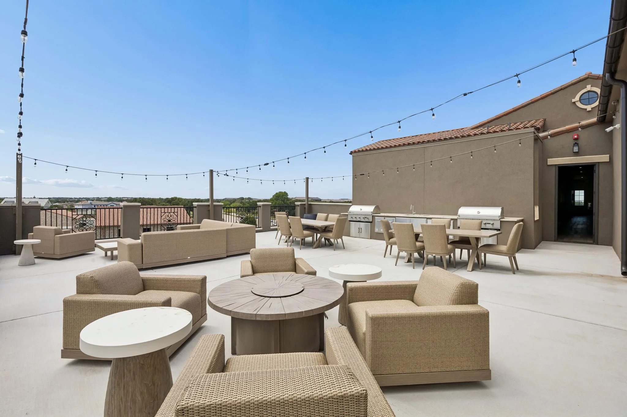 Roof top Patio for building residents