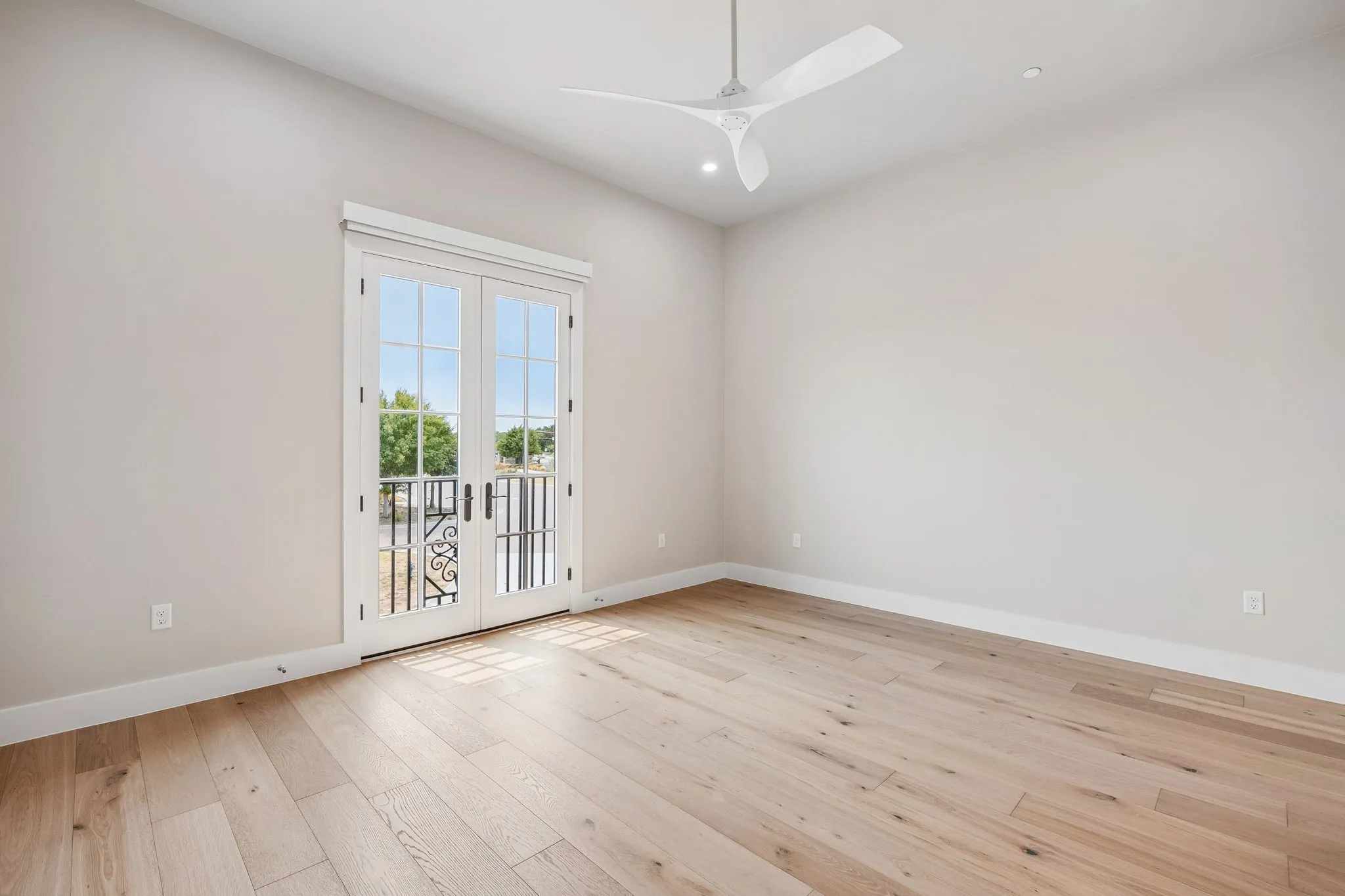 Condominium For Rent in Tarrant County , 49 Arta Drive 104, Westlake, Texas 76262, 2 Bedroom, 2 Bathroom, 2 Garage spaces, 1,522 Sqft, built in 2026, mls#21368241, Real Estate Agent in Westlake, Homes For Rent in Tarrant county, Homes For Rent in Westlake, Realtor in Westlake Texas, Real Estate Brokerage Independent Realty Texas, Luminita Cordes Realtor