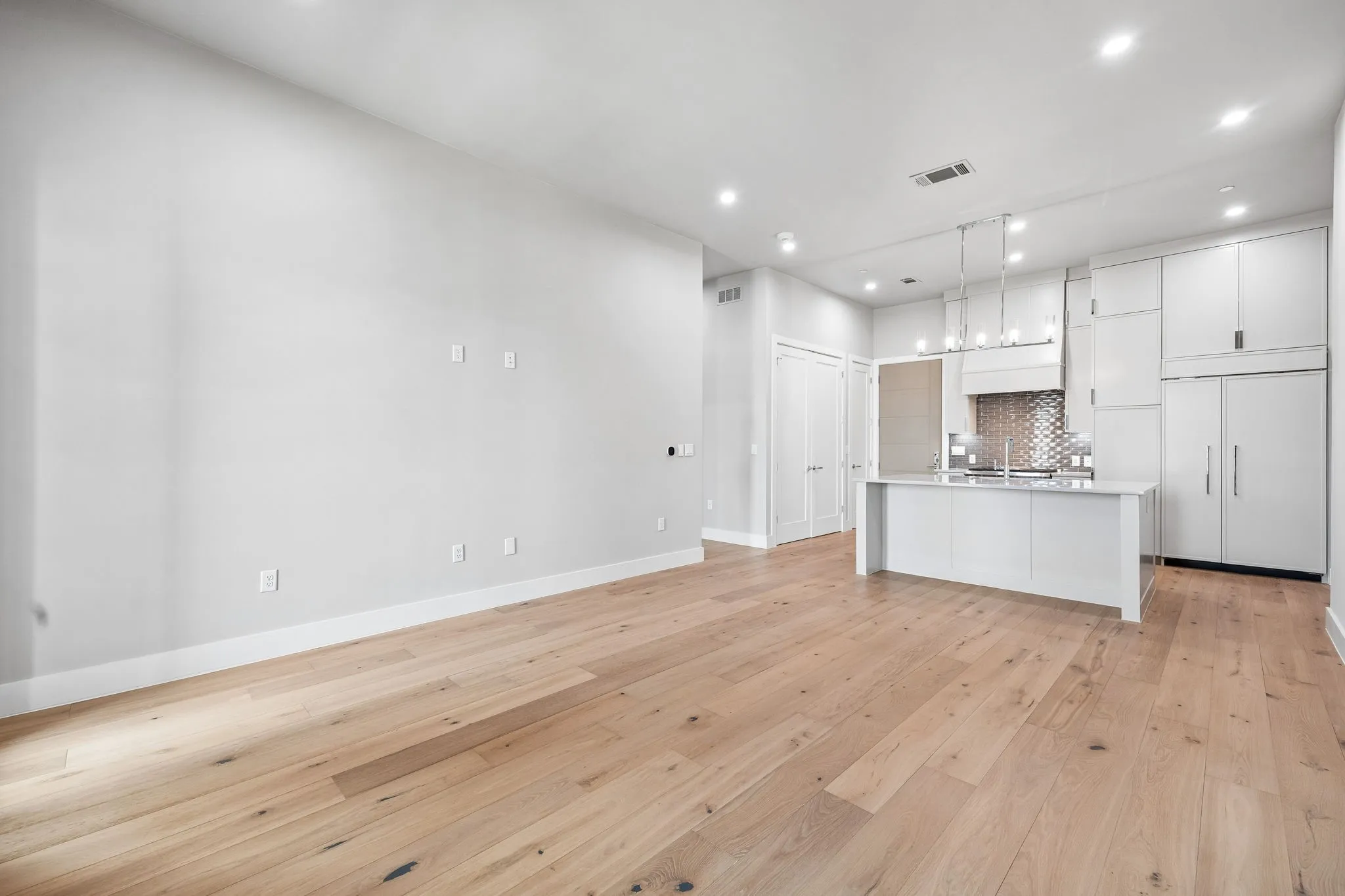 Condominium For Rent in Tarrant County , 49 Arta Drive 102, Westlake, Texas 76262, 2 Bedroom, 2 Bathroom, 2 Garage spaces, 1,411 Sqft, built in 2026, mls#21368055, Real Estate Agent in Westlake, Homes For Rent in Tarrant county, Homes For Rent in Westlake, Realtor in Westlake Texas, Real Estate Brokerage Independent Realty Texas, Luminita Cordes Realtor