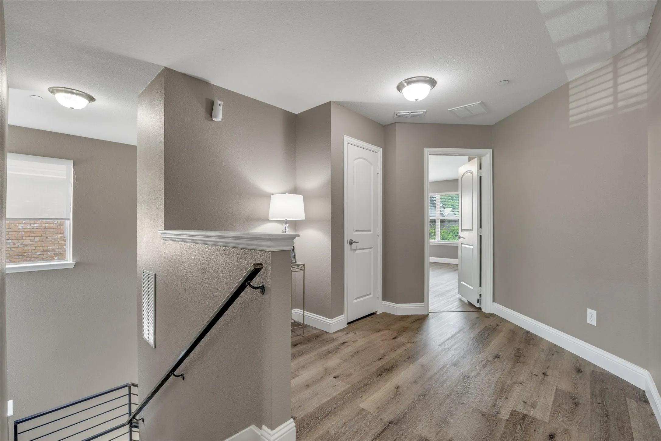 Townhouse For Sale in Denton County , 399 Teague Drive, Lewisville, Texas 75067, 3 Bedroom, 3 Bathroom, 2 Garage spaces, 1,967 Sqft, built in 2012, mls#21362479, Real Estate Agent in Lewisville, Homes For Sale in Denton county, Homes For Sale in Lewisville, Realtor in Lewisville Texas, Real Estate Brokerage Independent Realty Texas, Luminita Cordes Realtor
