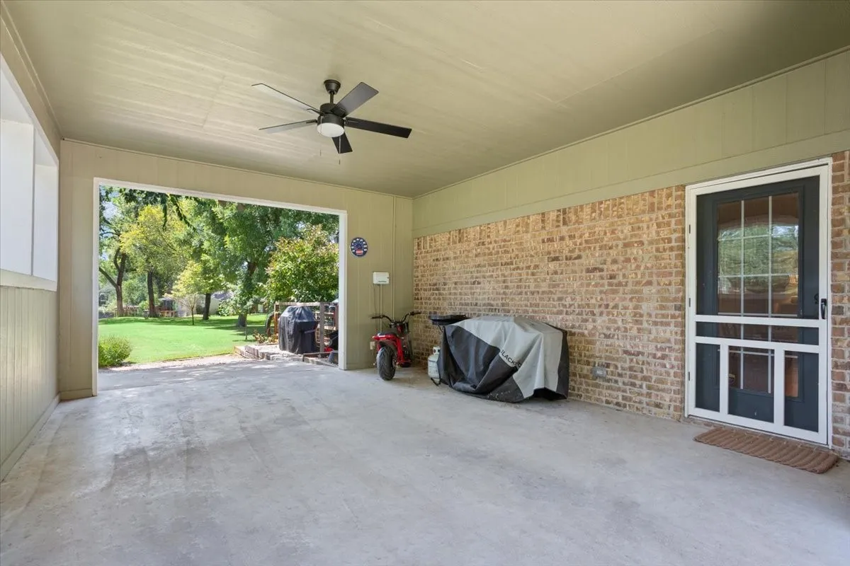 Carport
