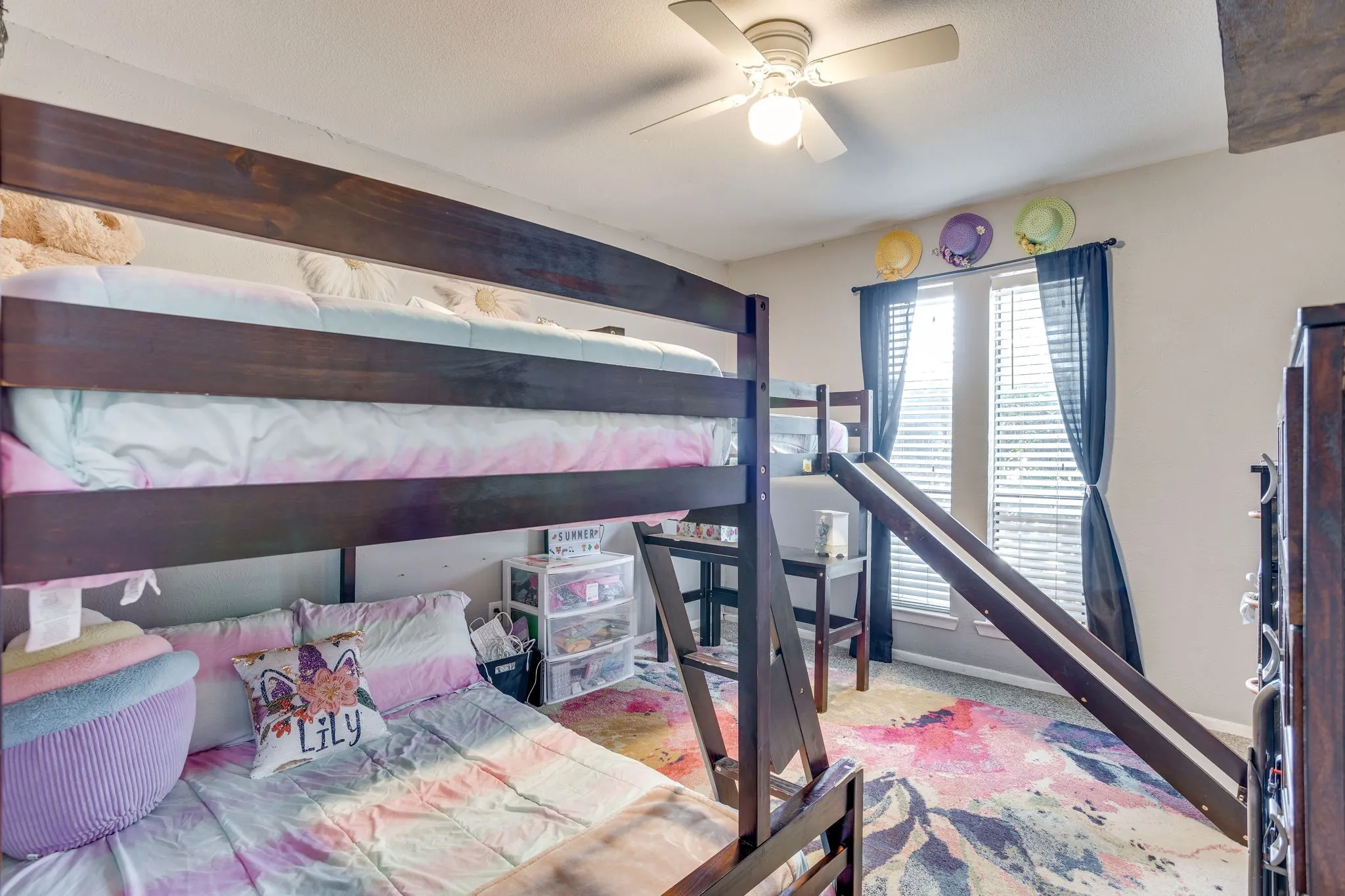 Single Family Residence For Sale in Johnson County , 435 SE Gardens Boulevard, Burleson, Texas 76028, 3 Bedroom, 2 Bathroom, 2 Garage spaces, 1,660 Sqft, built in 1977, mls#21369656, Real Estate Agent in Burleson, Homes For Sale in Johnson county, Homes For Sale in Burleson, Realtor in Burleson Texas, Real Estate Brokerage Independent Realty Texas, Luminita Cordes Realtor