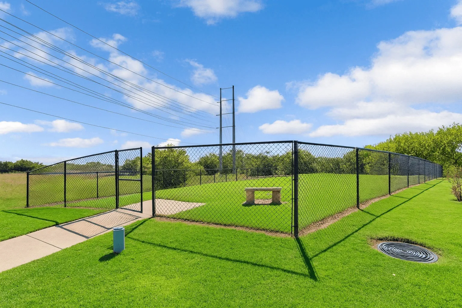 Quadruplex For Sale in Parker County , 304 Kourtney Court, Weatherford, Texas 76086, 0, 0, 1 Garage spaces, 0 Sqft, built in 2007, mls#21357997, Real Estate Agent in Weatherford, Homes For Sale in Parker county, Homes For Sale in Weatherford, Realtor in Weatherford Texas, Real Estate Brokerage Independent Realty Texas, Luminita Cordes Realtor