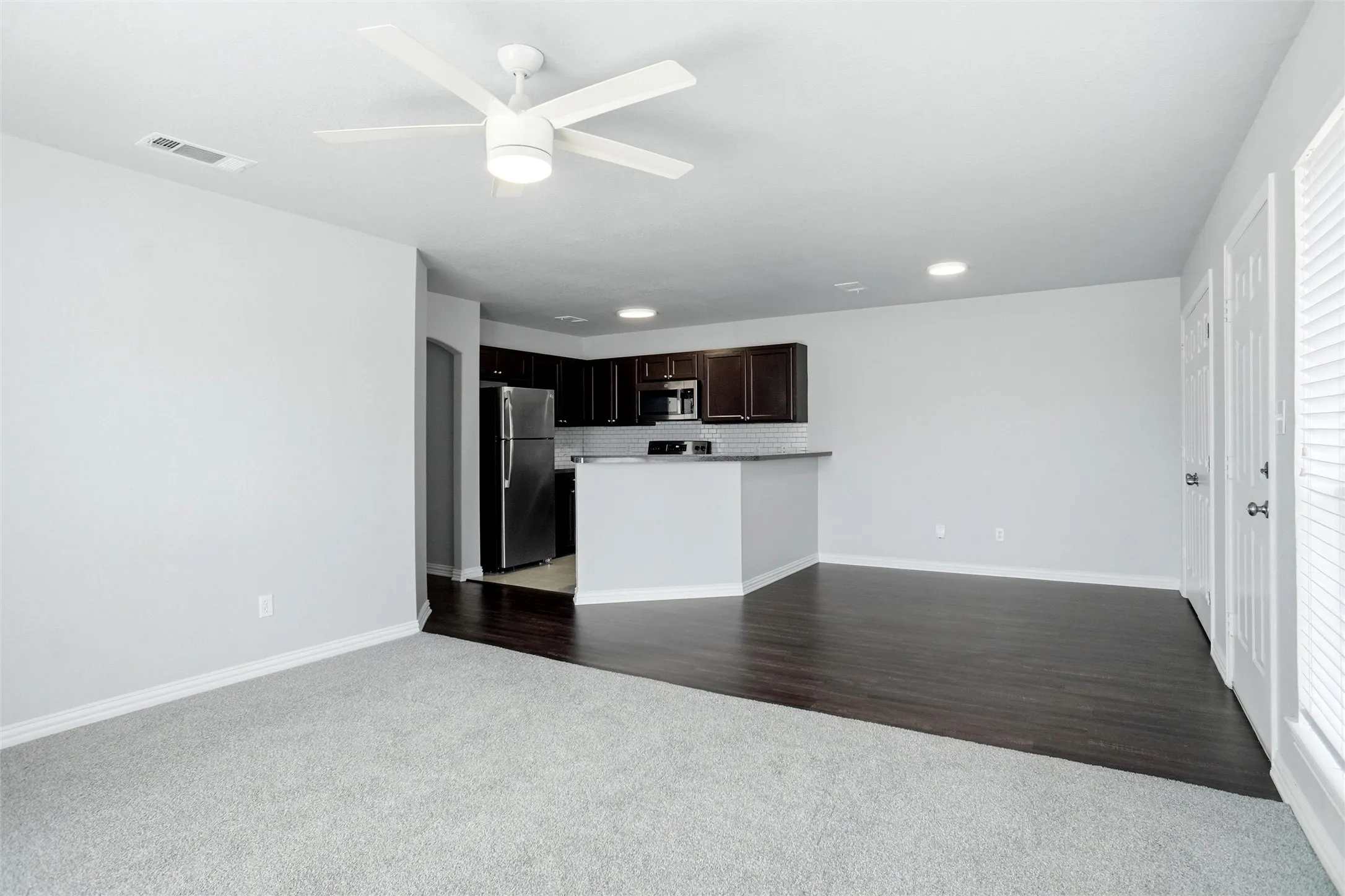 Quadruplex For Sale in Parker County , 304 Kourtney Court, Weatherford, Texas 76086, 0, 0, 1 Garage spaces, 0 Sqft, built in 2007, mls#21357997, Real Estate Agent in Weatherford, Homes For Sale in Parker county, Homes For Sale in Weatherford, Realtor in Weatherford Texas, Real Estate Brokerage Independent Realty Texas, Luminita Cordes Realtor