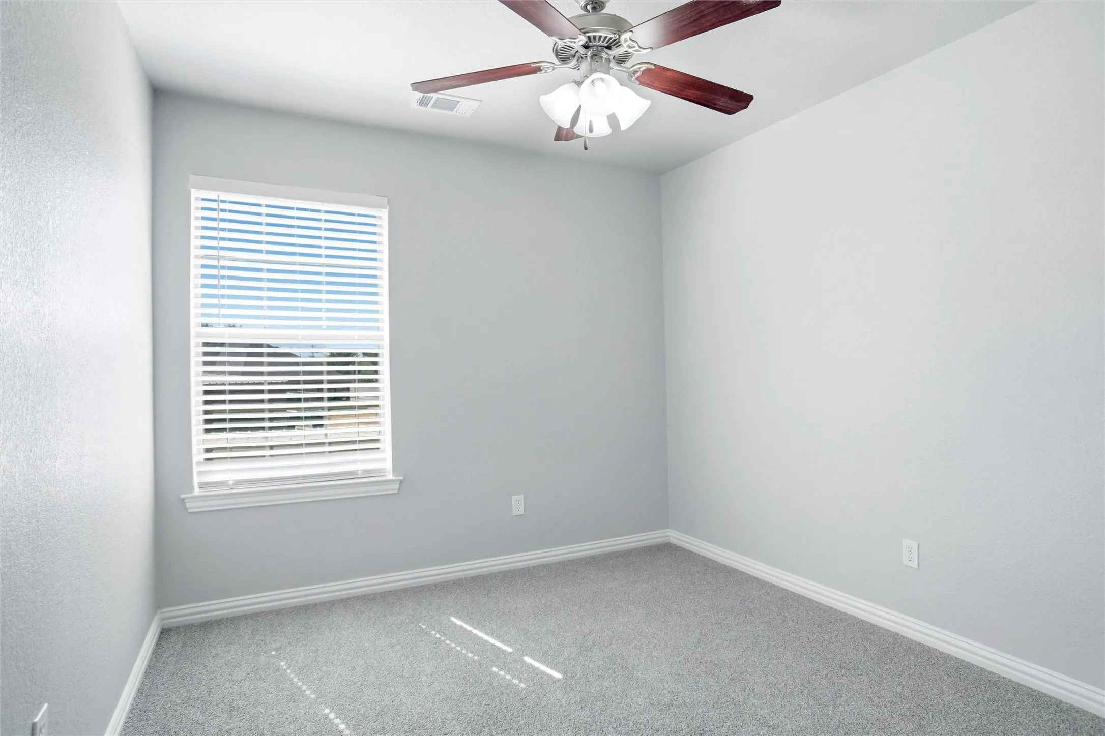 Quadruplex For Sale in Parker County , 304 Kourtney Court, Weatherford, Texas 76086, 0, 0, 1 Garage spaces, 0 Sqft, built in 2007, mls#21357997, Real Estate Agent in Weatherford, Homes For Sale in Parker county, Homes For Sale in Weatherford, Realtor in Weatherford Texas, Real Estate Brokerage Independent Realty Texas, Luminita Cordes Realtor