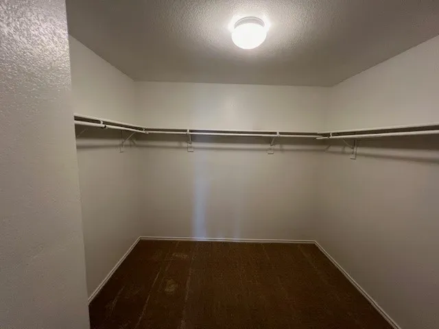 Single Family Residence For Rent in Collin County , 2001 Hickory Trail, Anna, Texas 75409, 3 Bedroom, 3 Bathroom, 2 Garage spaces, 2,207 Sqft, built in 2004, mls#21369791, Real Estate Agent in Anna, Homes For Rent in Collin county, Homes For Rent in Anna, Realtor in Anna Texas, Real Estate Brokerage Independent Realty Texas, Luminita Cordes Realtor