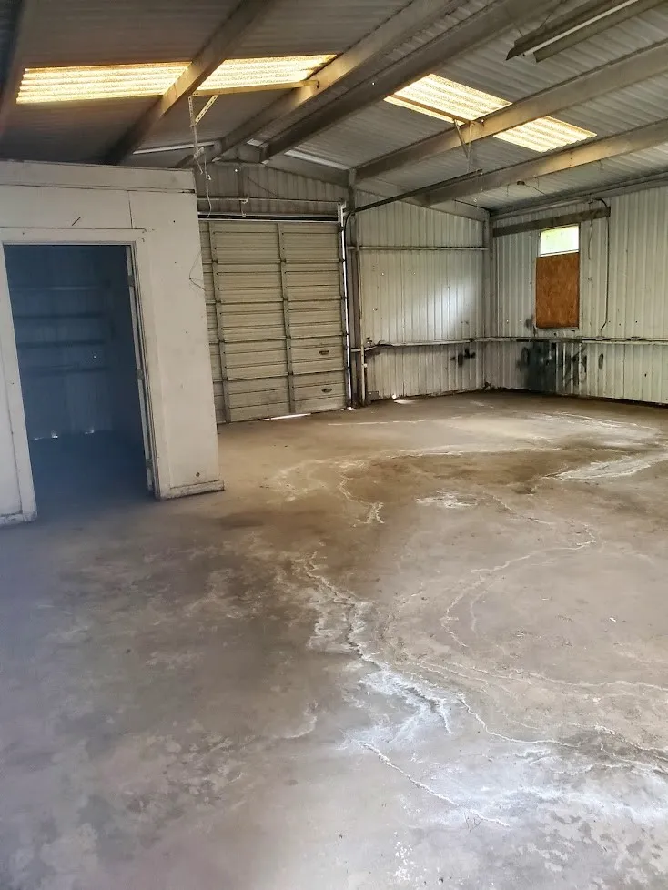 Warehouse For Rent in Hunt County , 1409 Walworth Street, Greenville, Texas 75401, 0, 0, Garage spaces, 0 Sqft, built in 1975, mls#21369848, Real Estate Agent in Greenville, Homes For Rent in Hunt county, Homes For Rent in Greenville, Realtor in Greenville Texas, Real Estate Brokerage Independent Realty Texas, Luminita Cordes Realtor