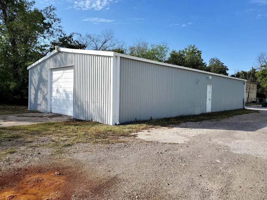 Warehouse For Rent in Hunt County , 1409 Walworth Street, Greenville, Texas 75401, 0, 0, Garage spaces, 0 Sqft, built in 1975, mls#21369848, Real Estate Agent in Greenville, Homes For Rent in Hunt county, Homes For Rent in Greenville, Realtor in Greenville Texas, Real Estate Brokerage Independent Realty Texas, Luminita Cordes Realtor