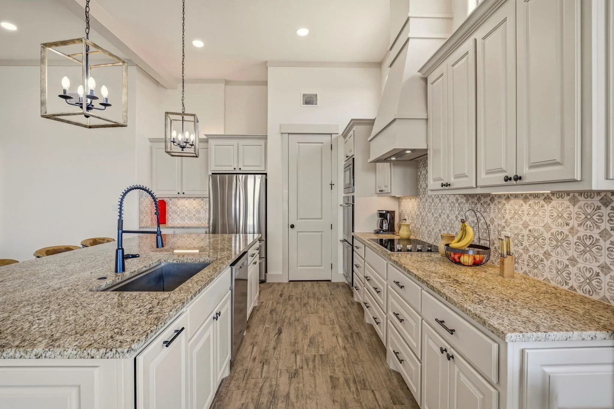 Single Family Residence For Sale in Somervell County , 119 Valley View, Glen Rose, Texas 76043, 3 Bedroom, 2 Bathroom, 2 Garage spaces, 2,323 Sqft, built in 2022, mls#21369829, Real Estate Agent in Glen Rose, Homes For Sale in Somervell county, Homes For Sale in Glen Rose, Realtor in Glen Rose Texas, Real Estate Brokerage Independent Realty Texas, Luminita Cordes Realtor