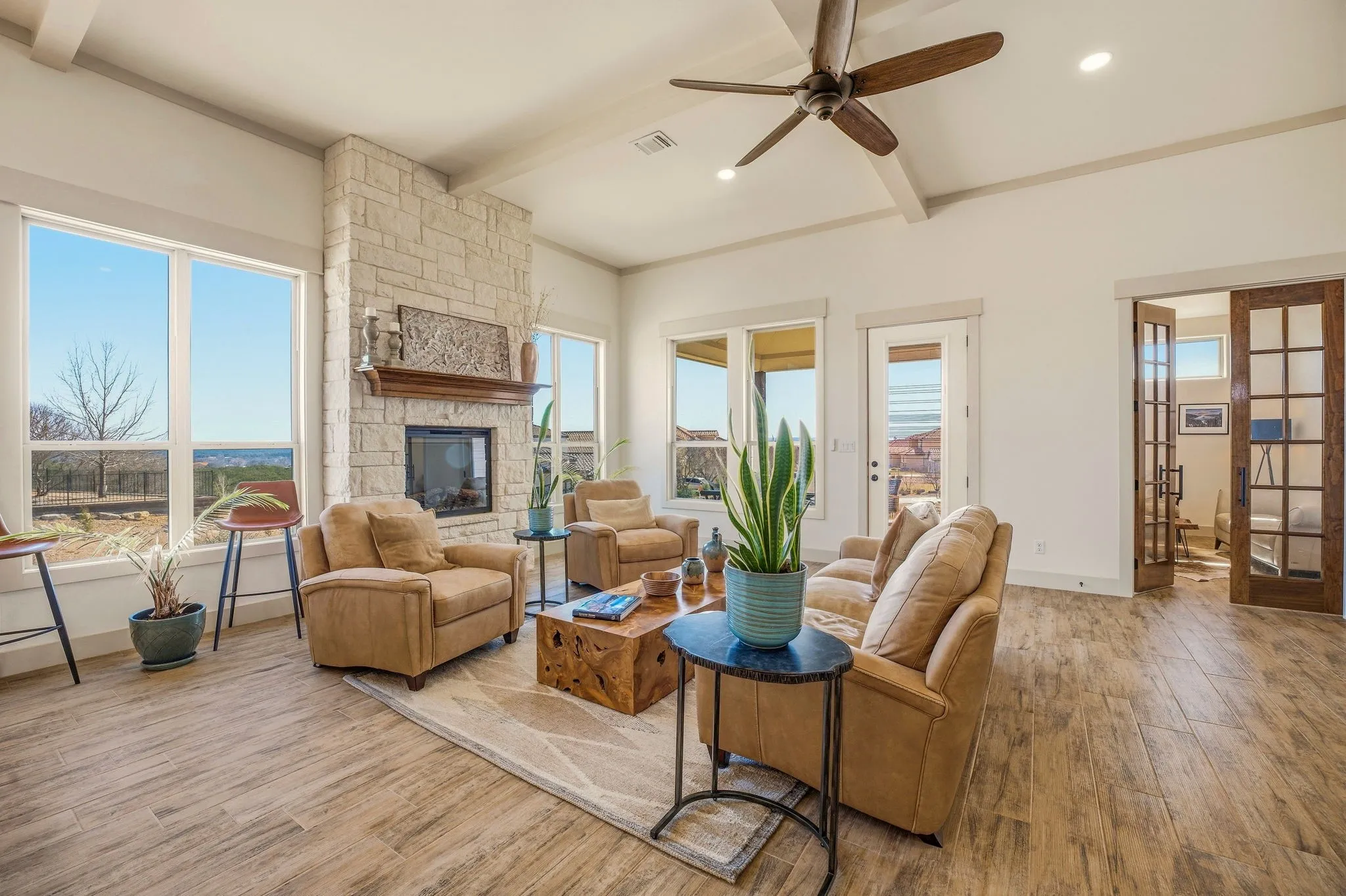 Single Family Residence For Sale in Somervell County , 119 Valley View, Glen Rose, Texas 76043, 3 Bedroom, 2 Bathroom, 2 Garage spaces, 2,323 Sqft, built in 2022, mls#21369829, Real Estate Agent in Glen Rose, Homes For Sale in Somervell county, Homes For Sale in Glen Rose, Realtor in Glen Rose Texas, Real Estate Brokerage Independent Realty Texas, Luminita Cordes Realtor