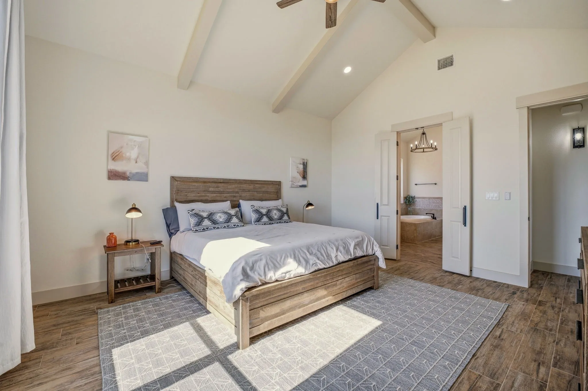 Single Family Residence For Sale in Somervell County , 119 Valley View, Glen Rose, Texas 76043, 3 Bedroom, 2 Bathroom, 2 Garage spaces, 2,323 Sqft, built in 2022, mls#21369829, Real Estate Agent in Glen Rose, Homes For Sale in Somervell county, Homes For Sale in Glen Rose, Realtor in Glen Rose Texas, Real Estate Brokerage Independent Realty Texas, Luminita Cordes Realtor